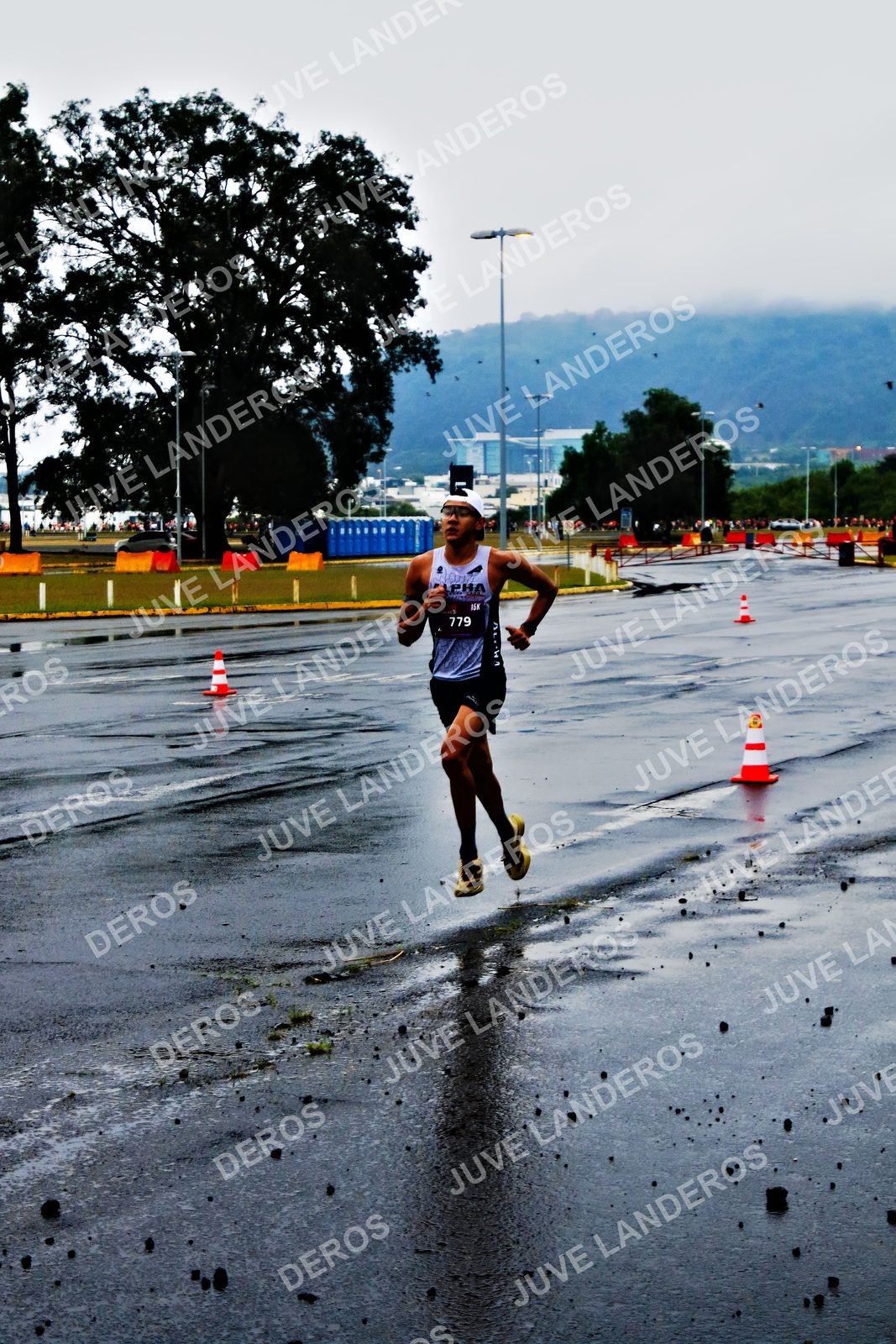 Foto de la CARRERA OMNILIFE GUADALAJARA en Estadio Akron, Zapopan a las 07:15 · dorsal 779