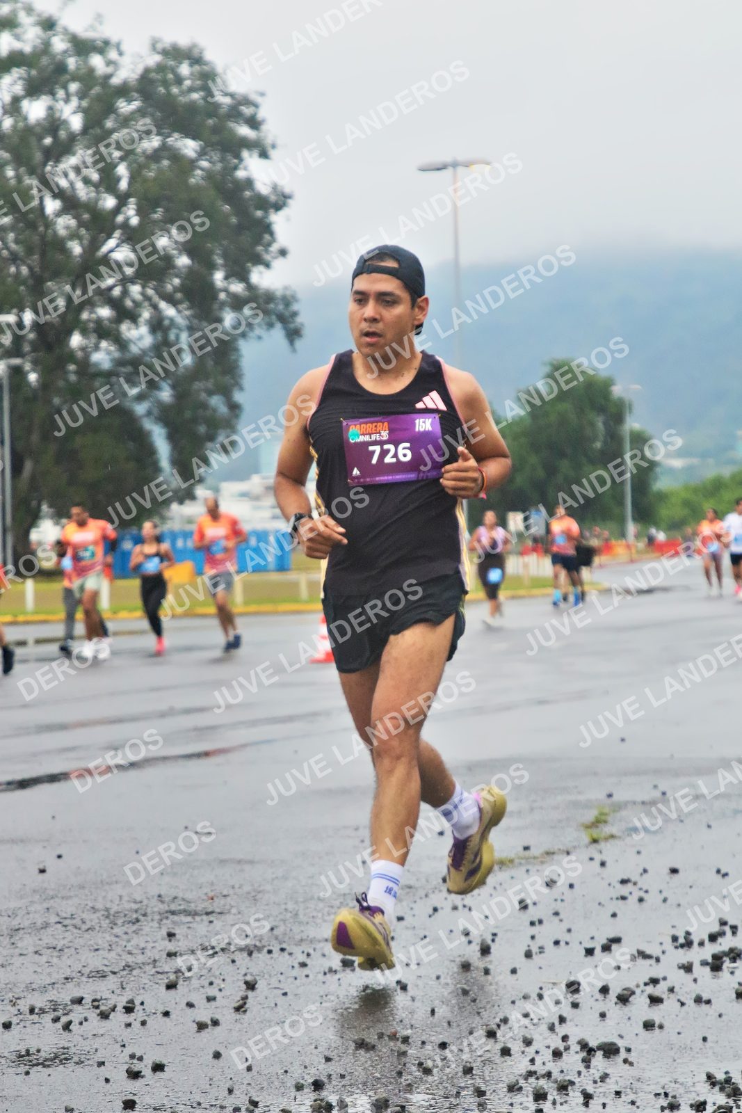 Foto de la CARRERA OMNILIFE GUADALAJARA en Estadio Akron, Zapopan a las 07:22 · dorsal 726