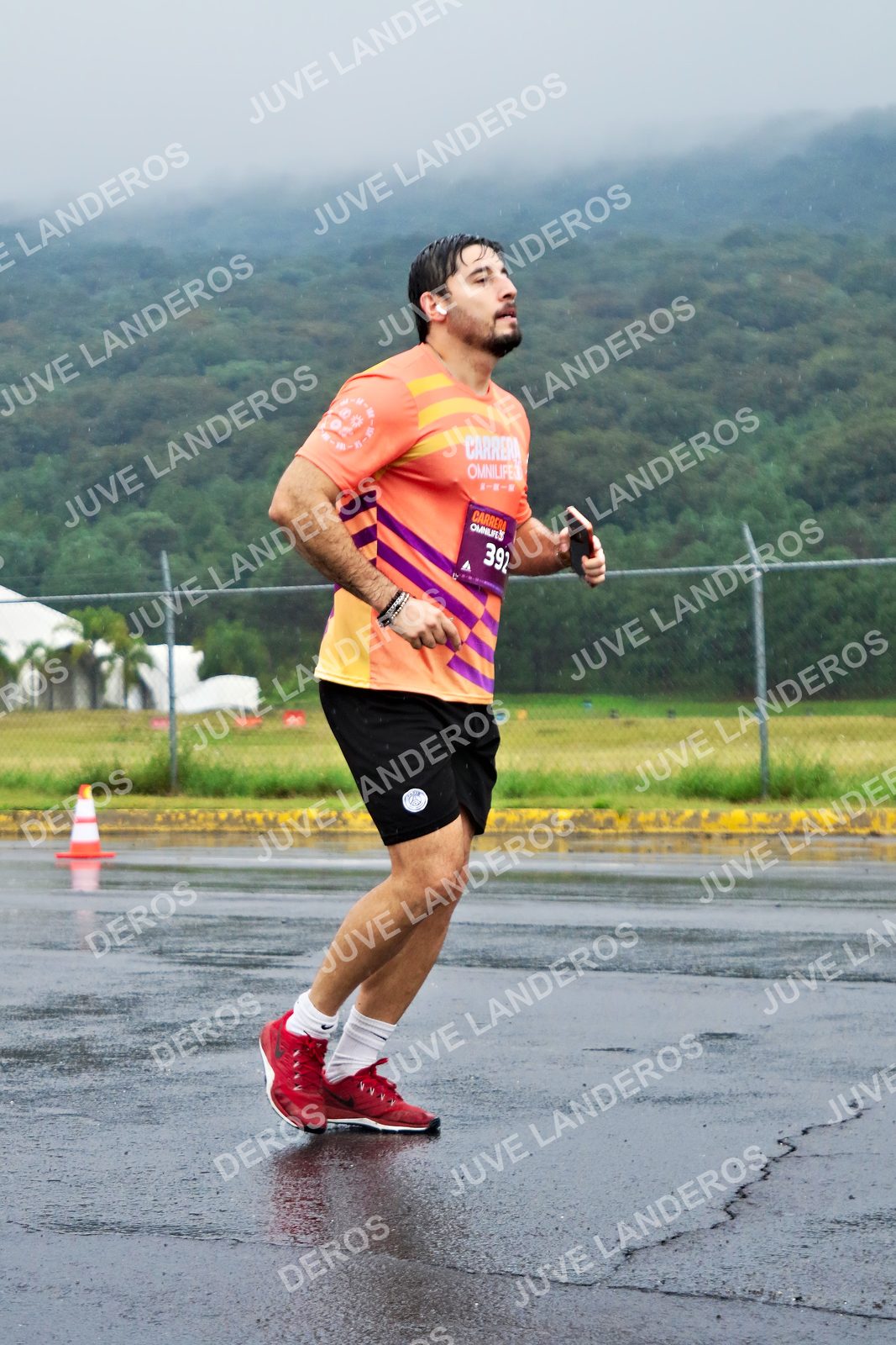 Foto de la CARRERA OMNILIFE GUADALAJARA en Estadio Akron, Zapopan a las 08:09 · dorsal 392