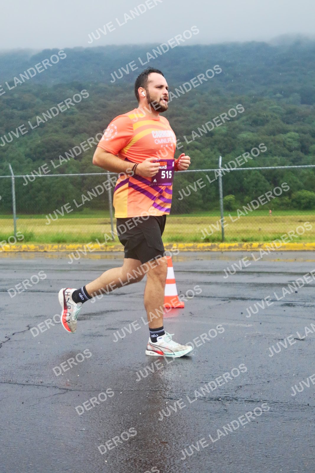 Foto de la CARRERA OMNILIFE GUADALAJARA en Estadio Akron, Zapopan a las 07:57 · dorsal 515