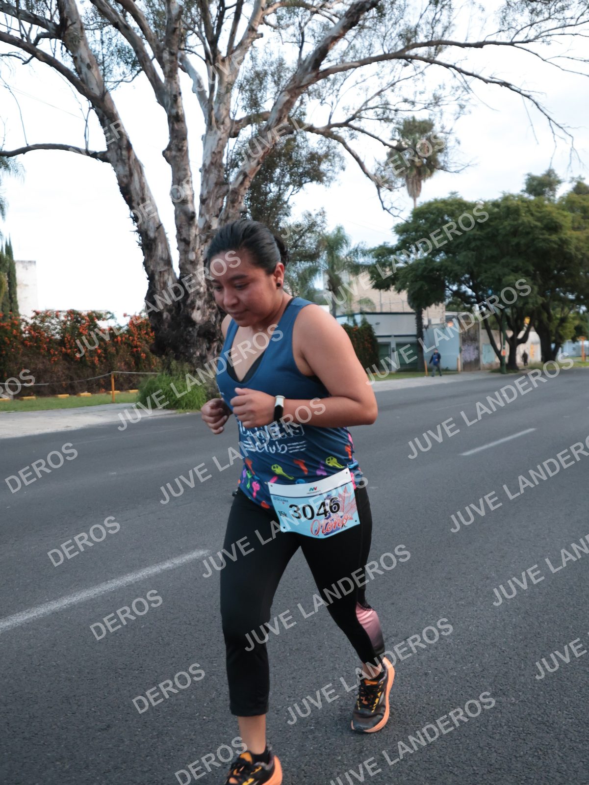 Foto del CIRCUITO DE LAS ESTACIONES OTOÑO GUADALAJARA en frente a Expo Guadalajara, Av. Mariano Otero 1499 a las 07:08 · dorsal 3046