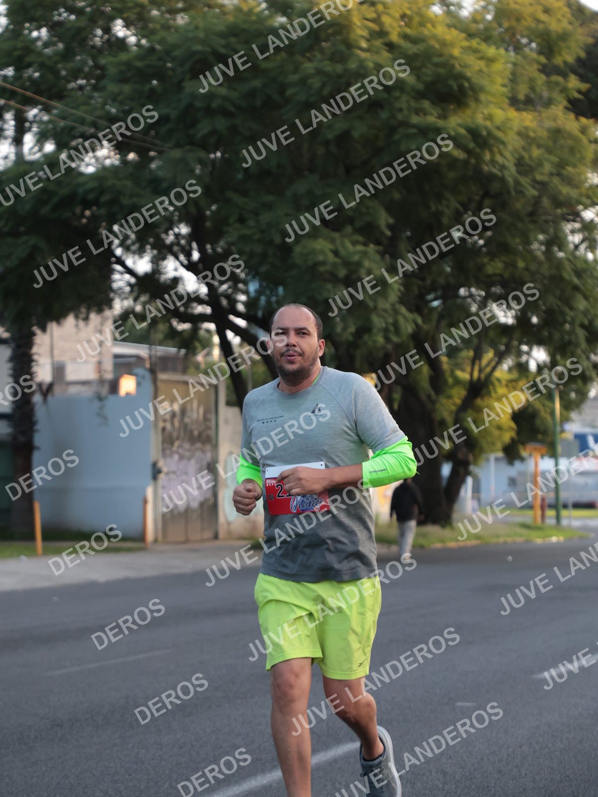 Foto del CIRCUITO DE LAS ESTACIONES OTOÑO GUADALAJARA en frente a Expo Guadalajara, Av. Mariano Otero 1499 a las 07:22