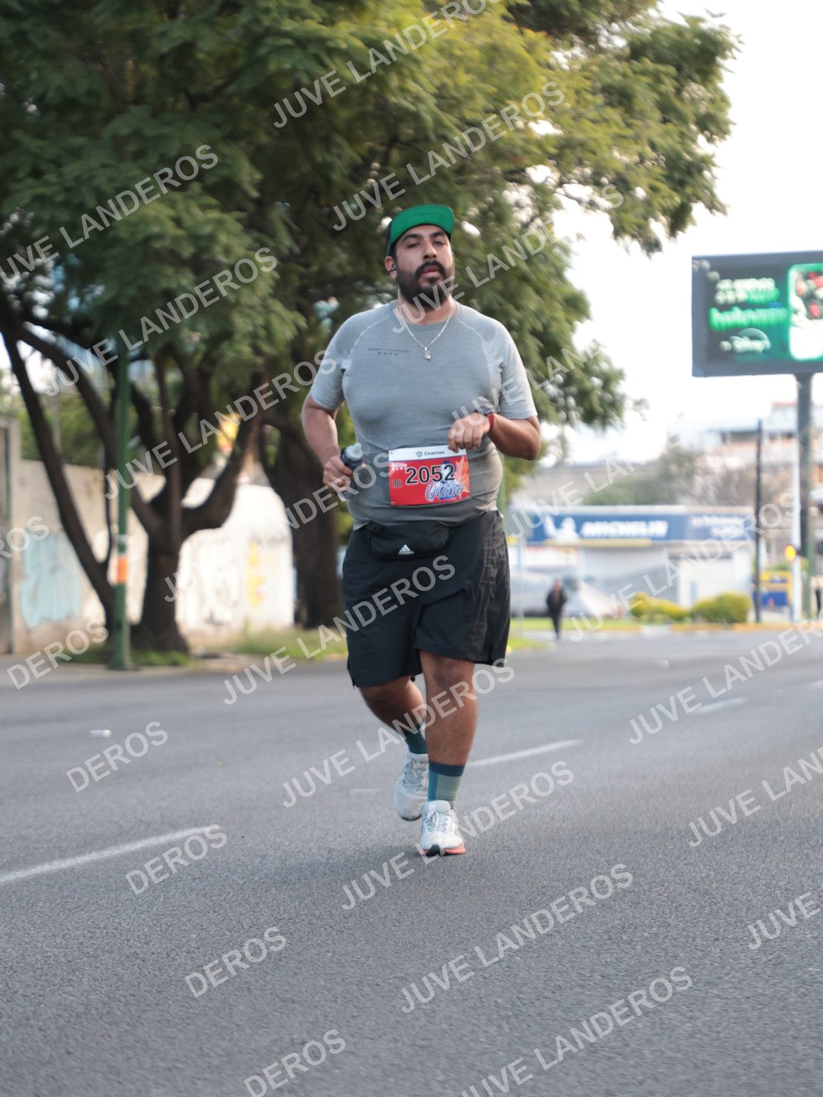 Foto del CIRCUITO DE LAS ESTACIONES OTOÑO GUADALAJARA en frente a Expo Guadalajara, Av. Mariano Otero 1499 a las 07:30 · dorsal 2052
