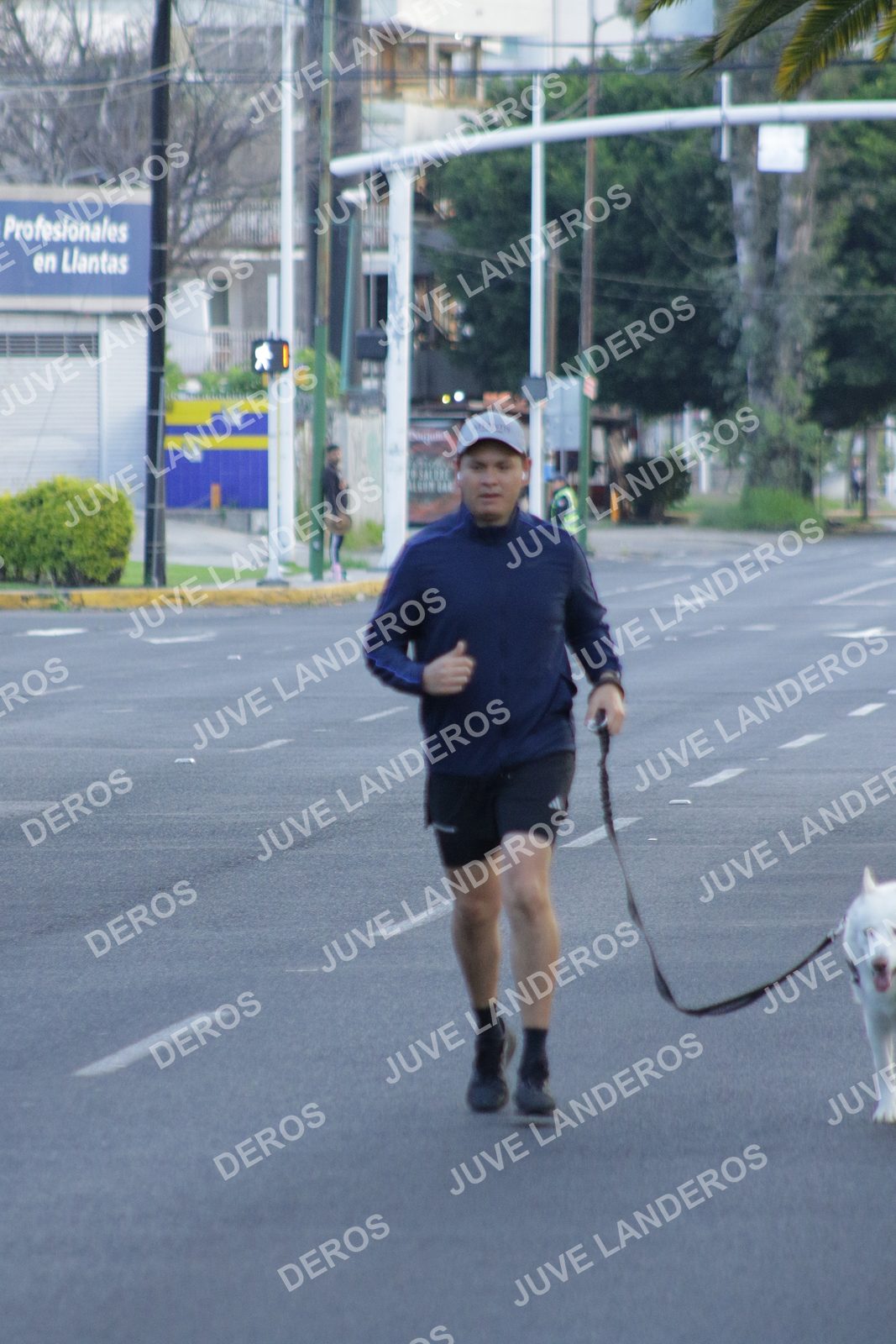 Foto del CIRCUITO DE LAS ESTACIONES OTOÑO GUADALAJARA en frente a Expo Guadalajara, Av. Mariano Otero 1499 a las 07:39