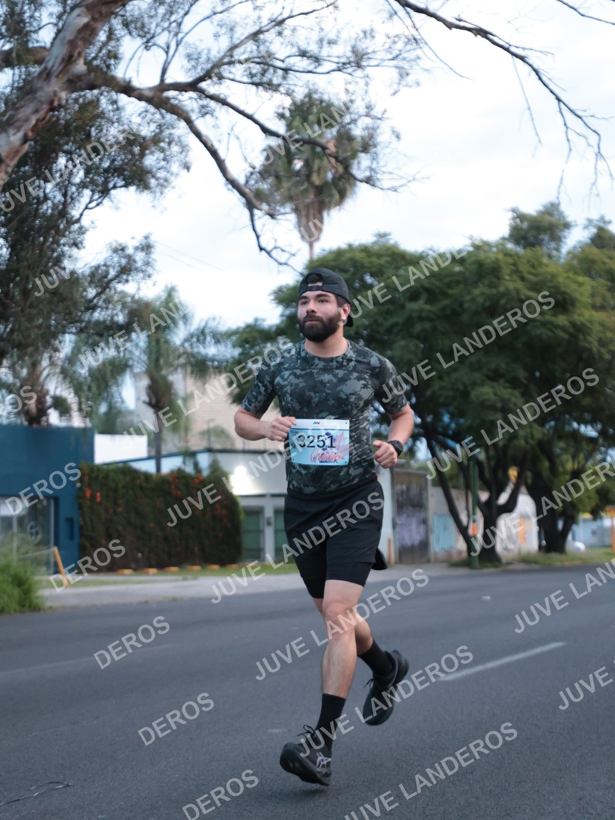 Foto del CIRCUITO DE LAS ESTACIONES OTOÑO GUADALAJARA en frente a Expo Guadalajara, Av. Mariano Otero 1499 a las 07:01 · dorsal 3251
