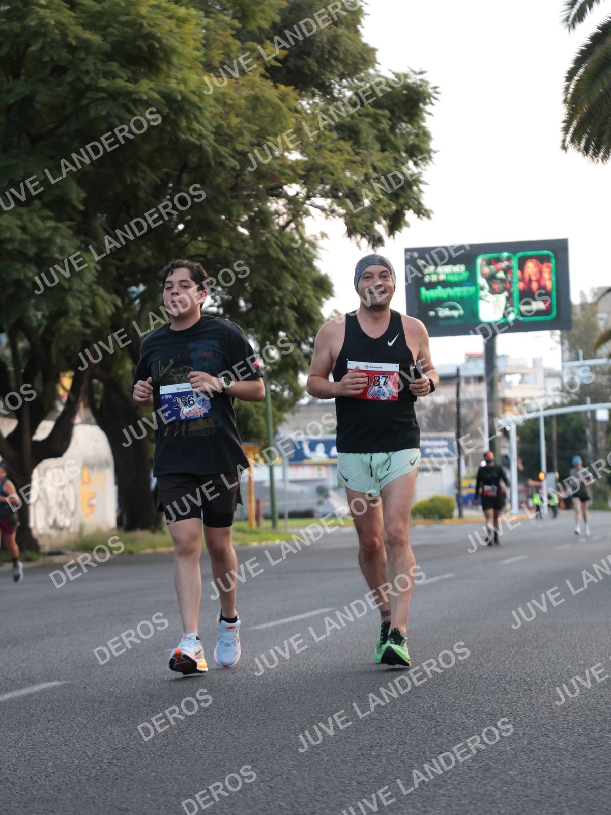 Foto del CIRCUITO DE LAS ESTACIONES OTOÑO GUADALAJARA en frente a Expo Guadalajara, Av. Mariano Otero 1499 a las 07:33 · dorsal 187, 166