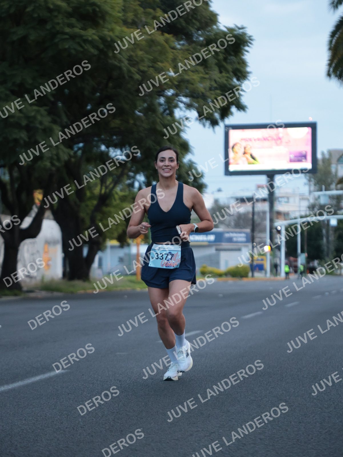 Foto del CIRCUITO DE LAS ESTACIONES OTOÑO GUADALAJARA en frente a Expo Guadalajara, Av. Mariano Otero 1499 a las 07:01 · dorsal 3377