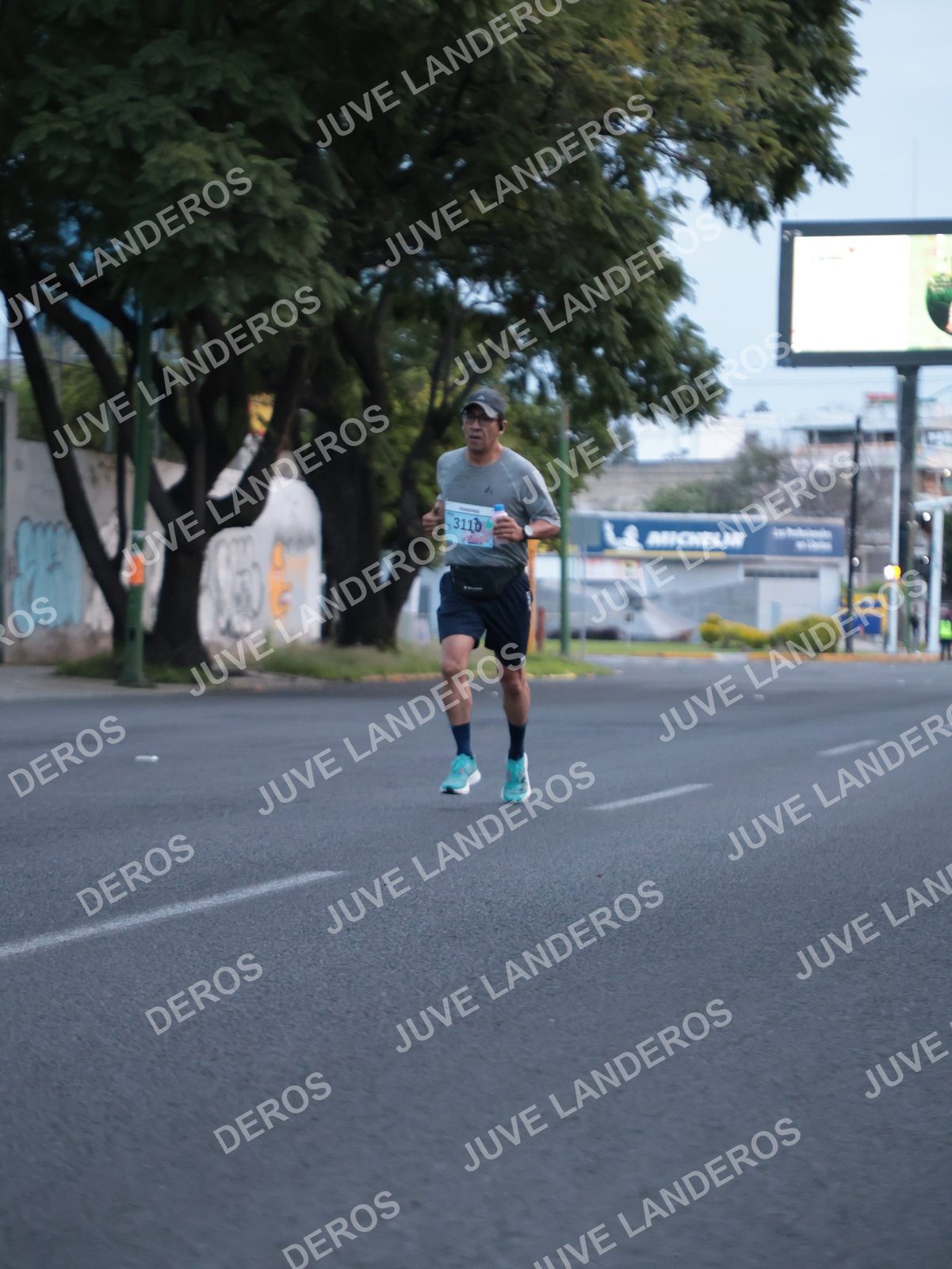 Foto del CIRCUITO DE LAS ESTACIONES OTOÑO GUADALAJARA en frente a Expo Guadalajara, Av. Mariano Otero 1499 a las 07:00 · dorsal 3110