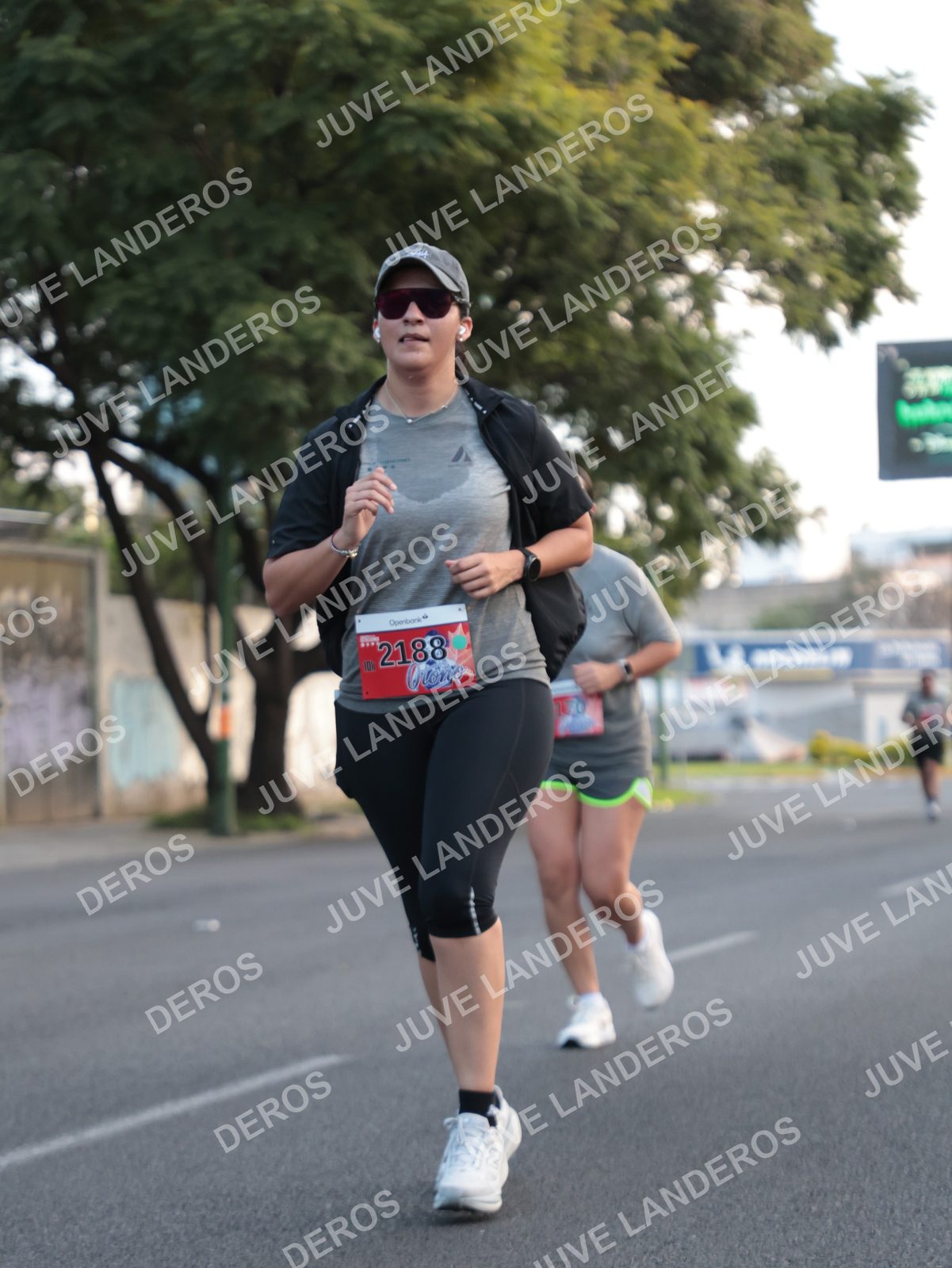 Foto del CIRCUITO DE LAS ESTACIONES OTOÑO GUADALAJARA en frente a Expo Guadalajara, Av. Mariano Otero 1499 a las 07:27 · dorsal 2188