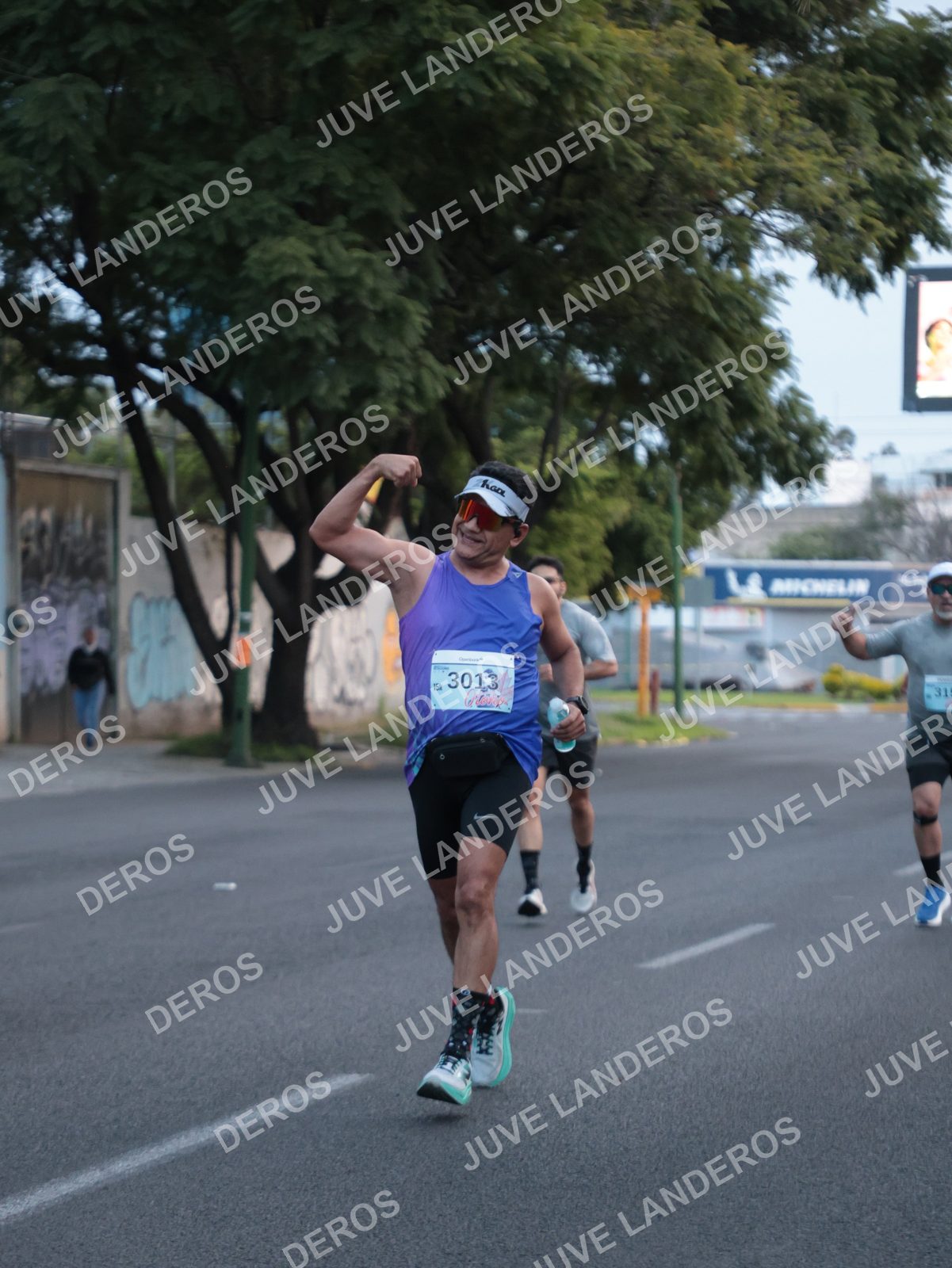 Foto del CIRCUITO DE LAS ESTACIONES OTOÑO GUADALAJARA en frente a Expo Guadalajara, Av. Mariano Otero 1499 a las 07:06 · dorsal 3013, 31