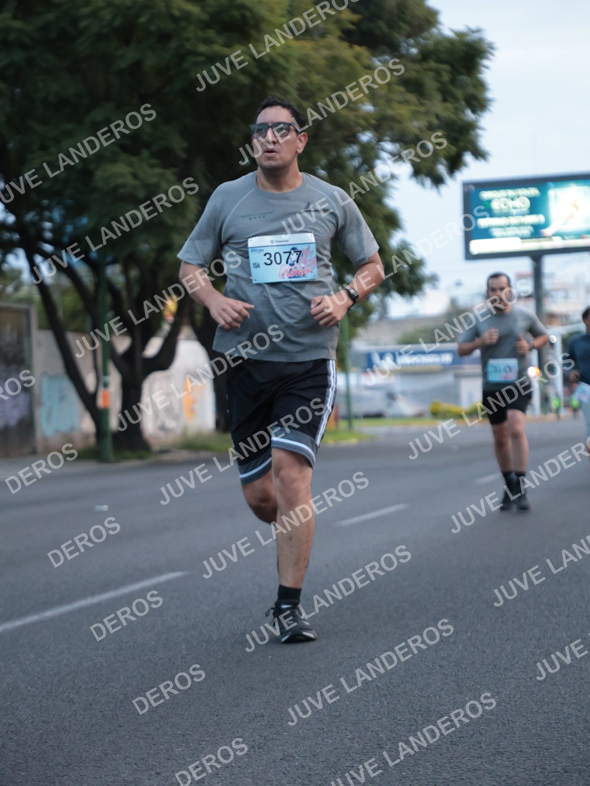 Foto del CIRCUITO DE LAS ESTACIONES OTOÑO GUADALAJARA en frente a Expo Guadalajara, Av. Mariano Otero 1499 a las 07:05 · dorsal 3077