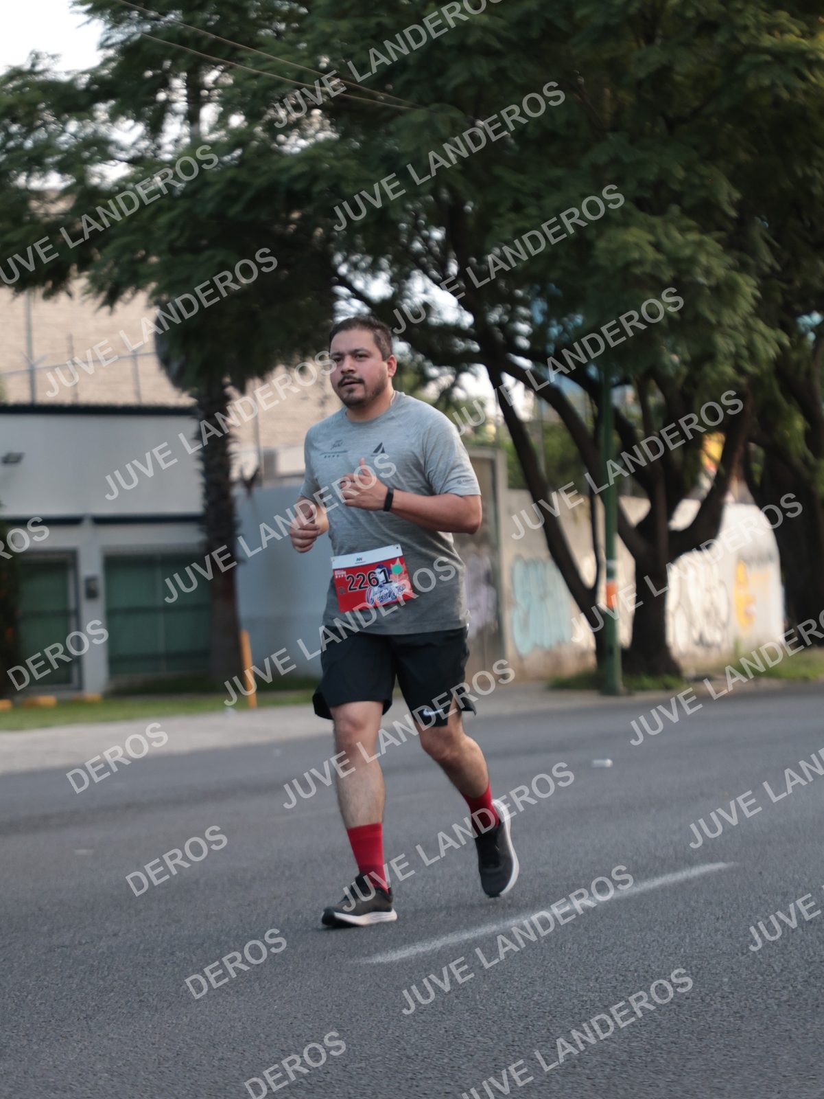 Foto del CIRCUITO DE LAS ESTACIONES OTOÑO GUADALAJARA en frente a Expo Guadalajara, Av. Mariano Otero 1499 a las 07:27 · dorsal 2261