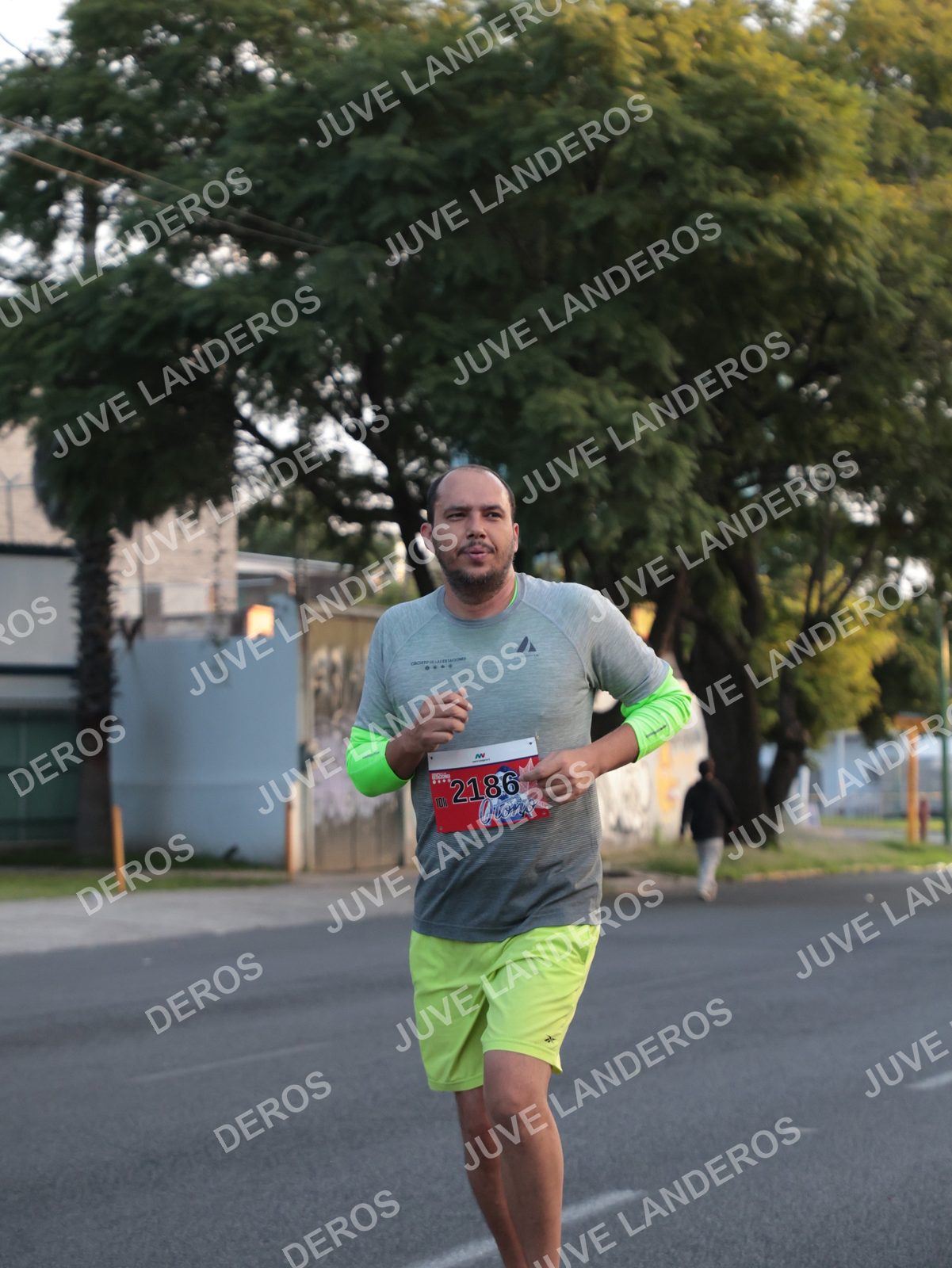 Foto del CIRCUITO DE LAS ESTACIONES OTOÑO GUADALAJARA en frente a Expo Guadalajara, Av. Mariano Otero 1499 a las 07:22 · dorsal 2186