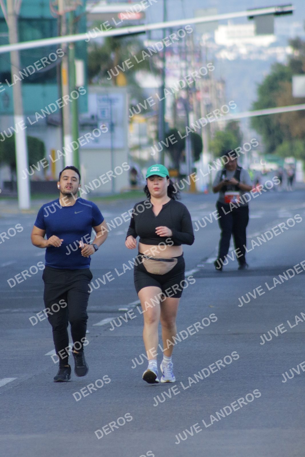 Foto del CIRCUITO DE LAS ESTACIONES OTOÑO GUADALAJARA en frente a Expo Guadalajara, Av. Mariano Otero 1499 a las 07:51