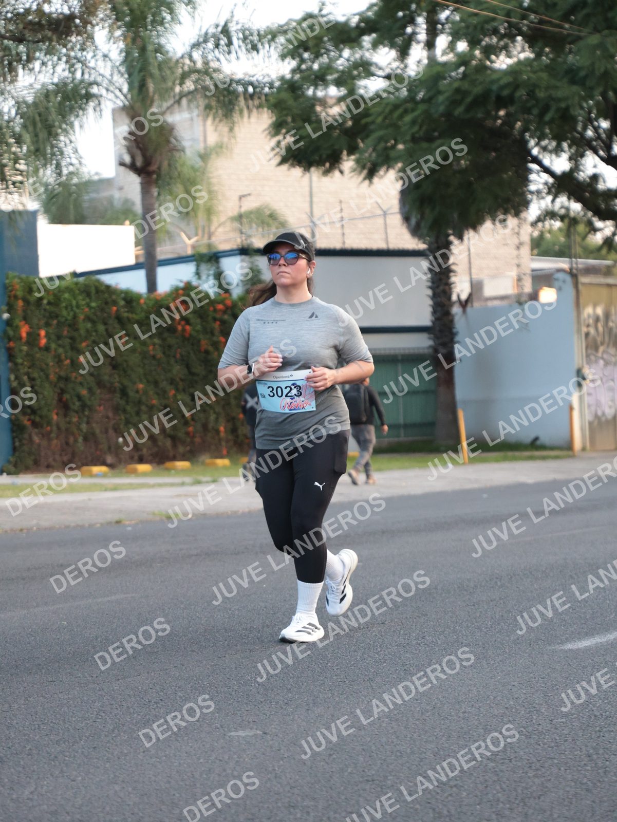Foto del CIRCUITO DE LAS ESTACIONES OTOÑO GUADALAJARA en frente a Expo Guadalajara, Av. Mariano Otero 1499 a las 07:24 · dorsal 3023