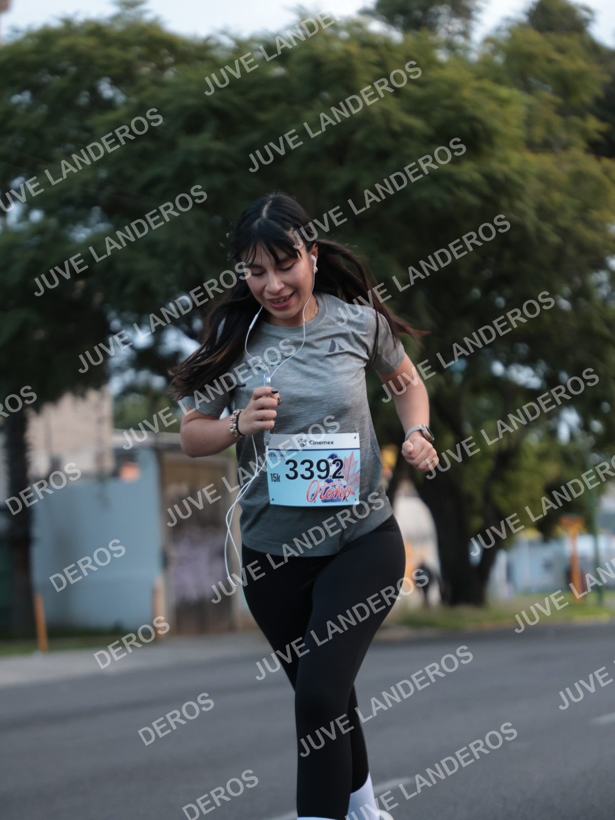 Foto del CIRCUITO DE LAS ESTACIONES OTOÑO GUADALAJARA en frente a Expo Guadalajara, Av. Mariano Otero 1499 a las 07:09 · dorsal 3392