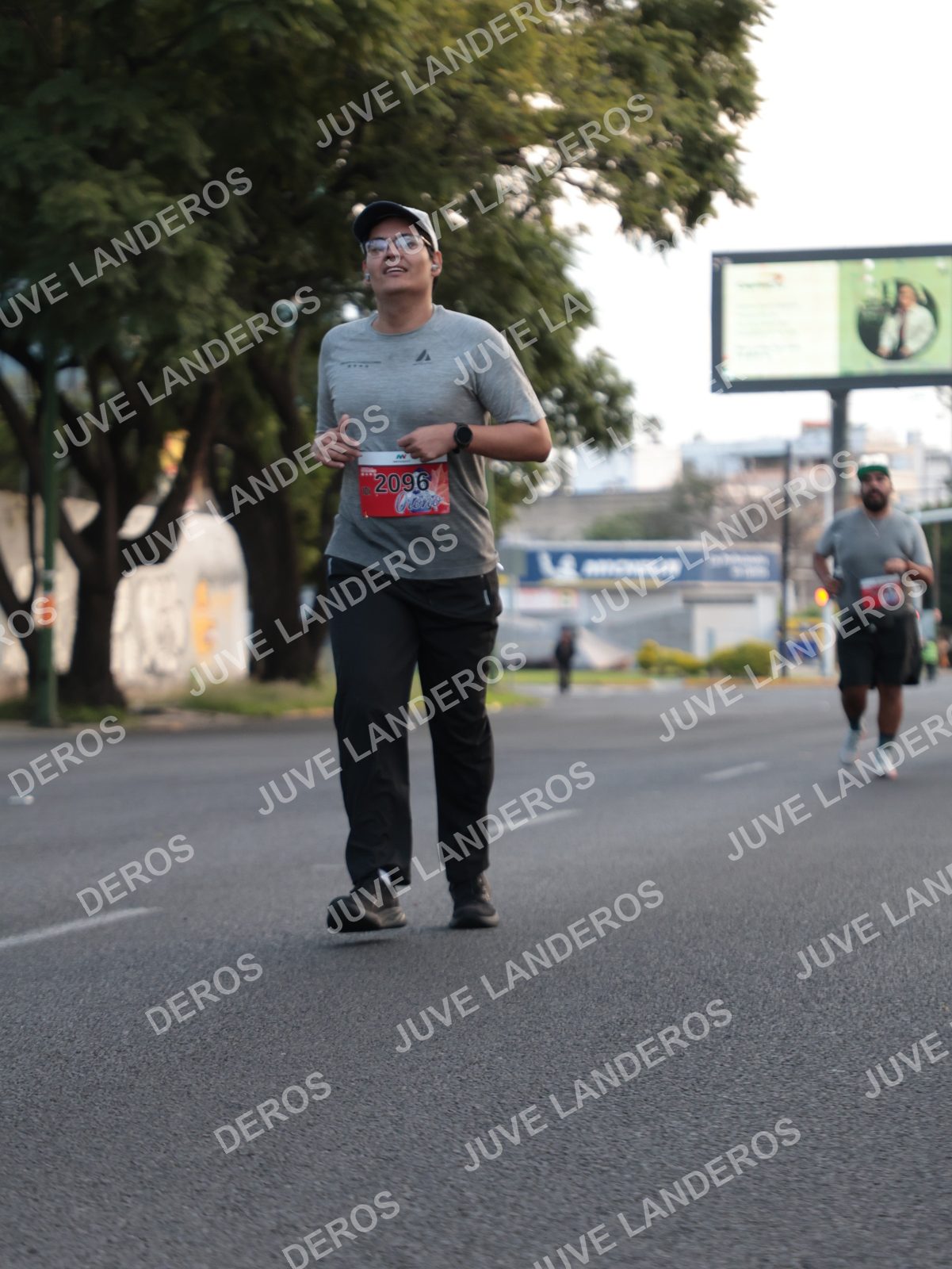 Foto del CIRCUITO DE LAS ESTACIONES OTOÑO GUADALAJARA en frente a Expo Guadalajara, Av. Mariano Otero 1499 a las 07:30 · dorsal 2096