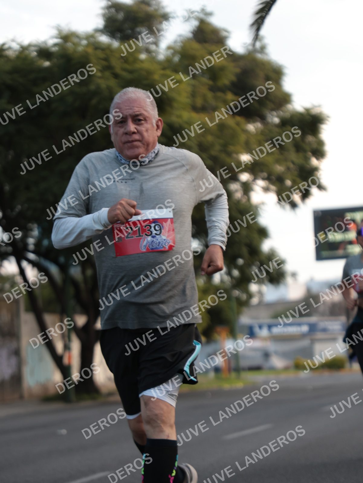 Foto del CIRCUITO DE LAS ESTACIONES OTOÑO GUADALAJARA en frente a Expo Guadalajara, Av. Mariano Otero 1499 a las 07:29 · dorsal 2139