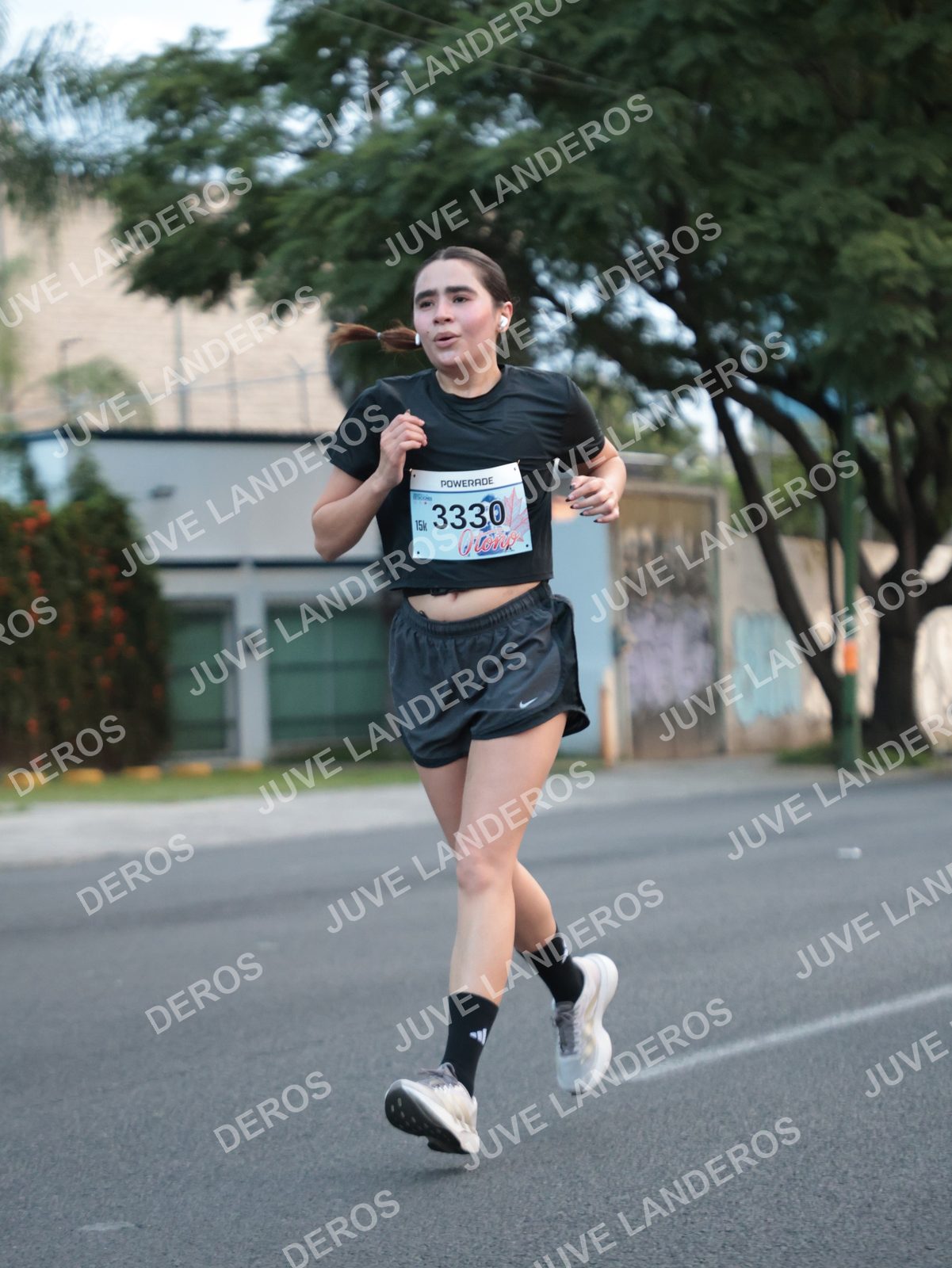 Foto del CIRCUITO DE LAS ESTACIONES OTOÑO GUADALAJARA en frente a Expo Guadalajara, Av. Mariano Otero 1499 a las 07:10 · dorsal 3330