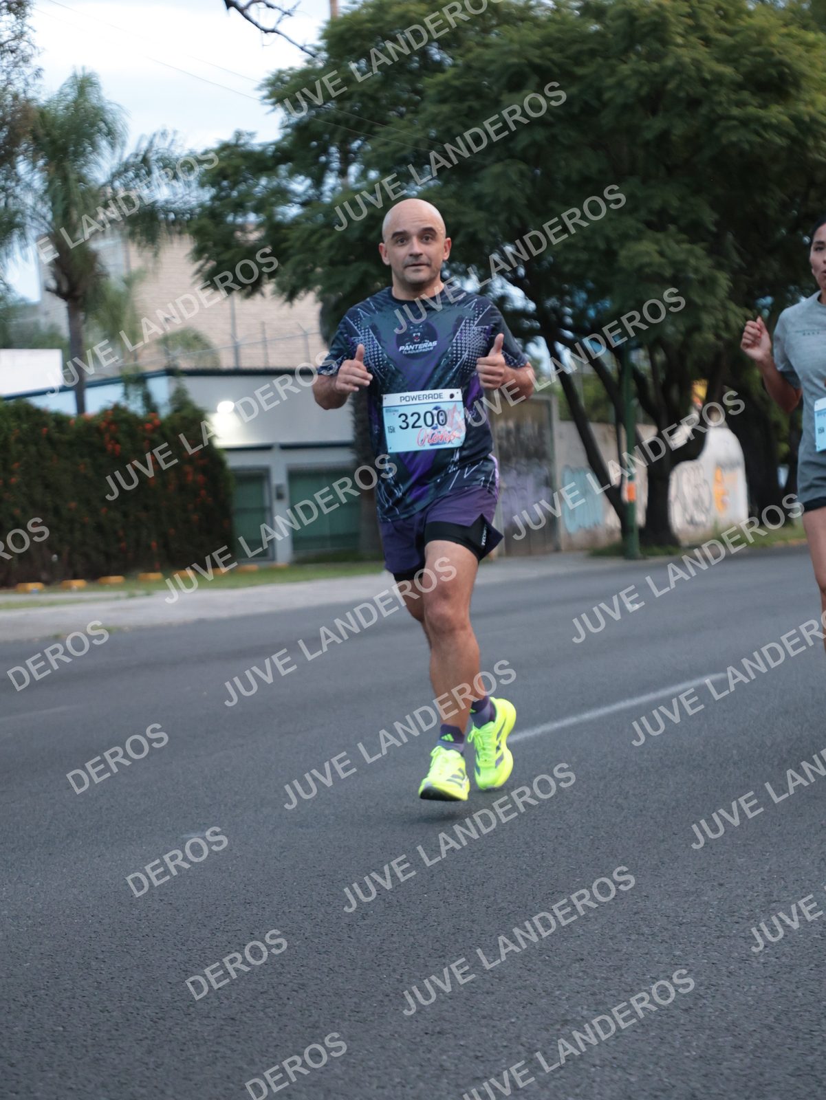 Foto del CIRCUITO DE LAS ESTACIONES OTOÑO GUADALAJARA en frente a Expo Guadalajara, Av. Mariano Otero 1499 a las 07:04 · dorsal 3200