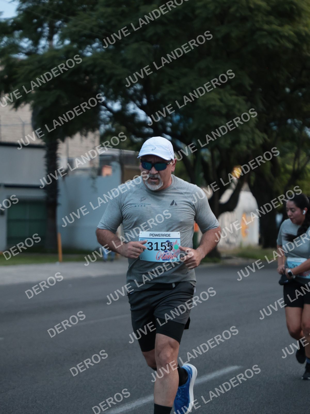 Foto del CIRCUITO DE LAS ESTACIONES OTOÑO GUADALAJARA en frente a Expo Guadalajara, Av. Mariano Otero 1499 a las 07:06 · dorsal 3155