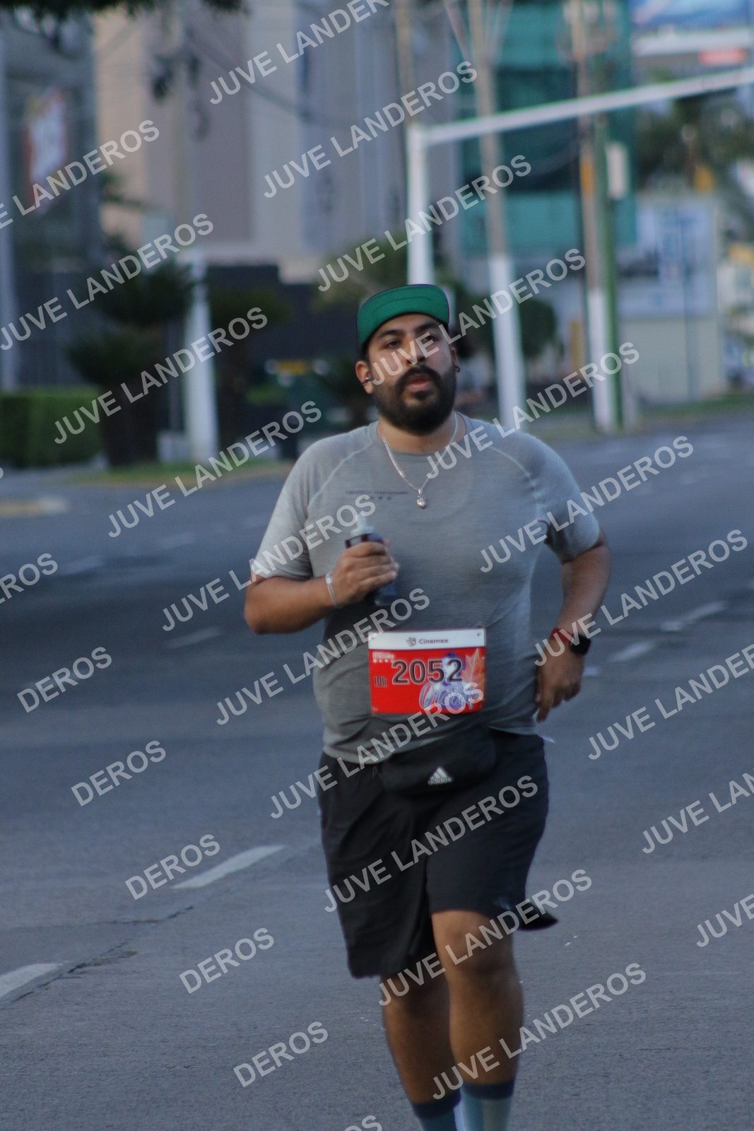 Foto del CIRCUITO DE LAS ESTACIONES OTOÑO GUADALAJARA en frente a Expo Guadalajara, Av. Mariano Otero 1499 a las 07:47 · dorsal 2052