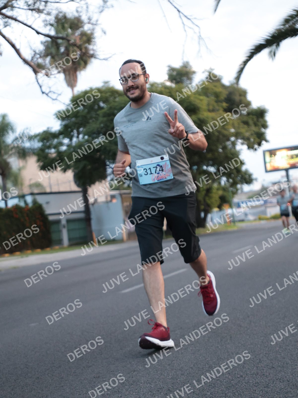 Foto del CIRCUITO DE LAS ESTACIONES OTOÑO GUADALAJARA en frente a Expo Guadalajara, Av. Mariano Otero 1499 a las 07:10 · dorsal 3174