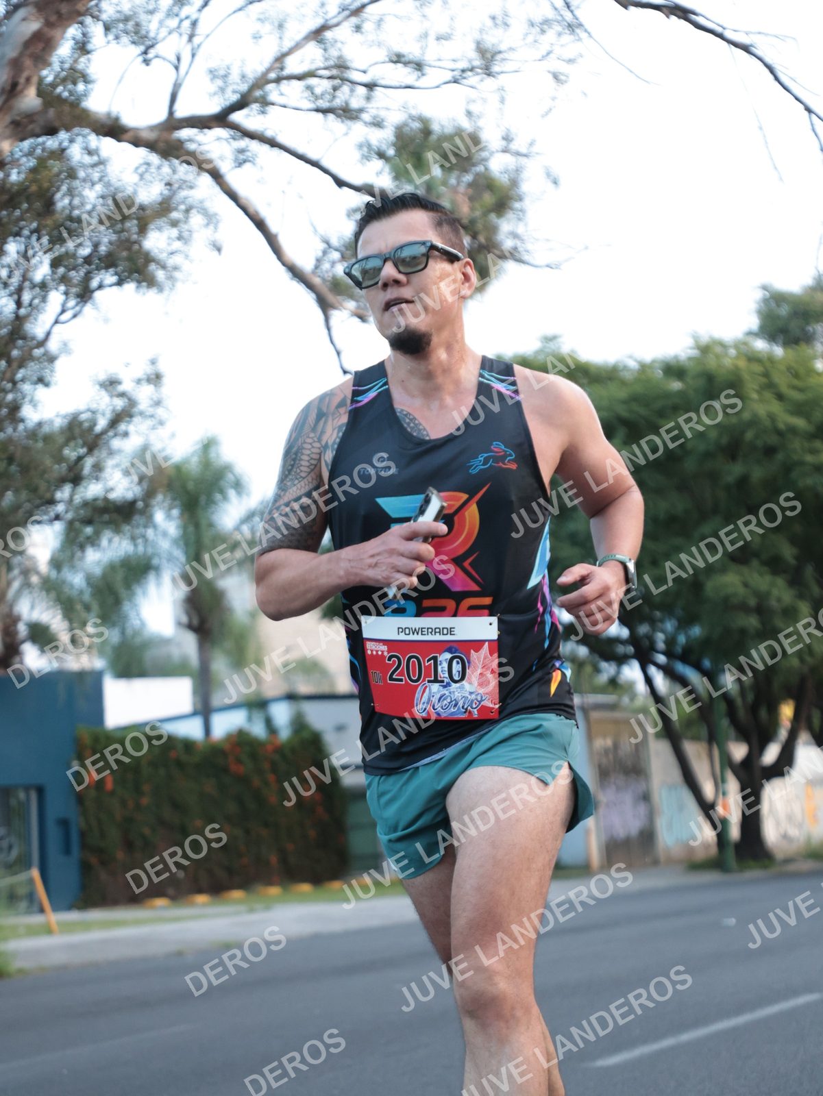 Foto del CIRCUITO DE LAS ESTACIONES OTOÑO GUADALAJARA en frente a Expo Guadalajara, Av. Mariano Otero 1499 a las 07:13 · dorsal 2010