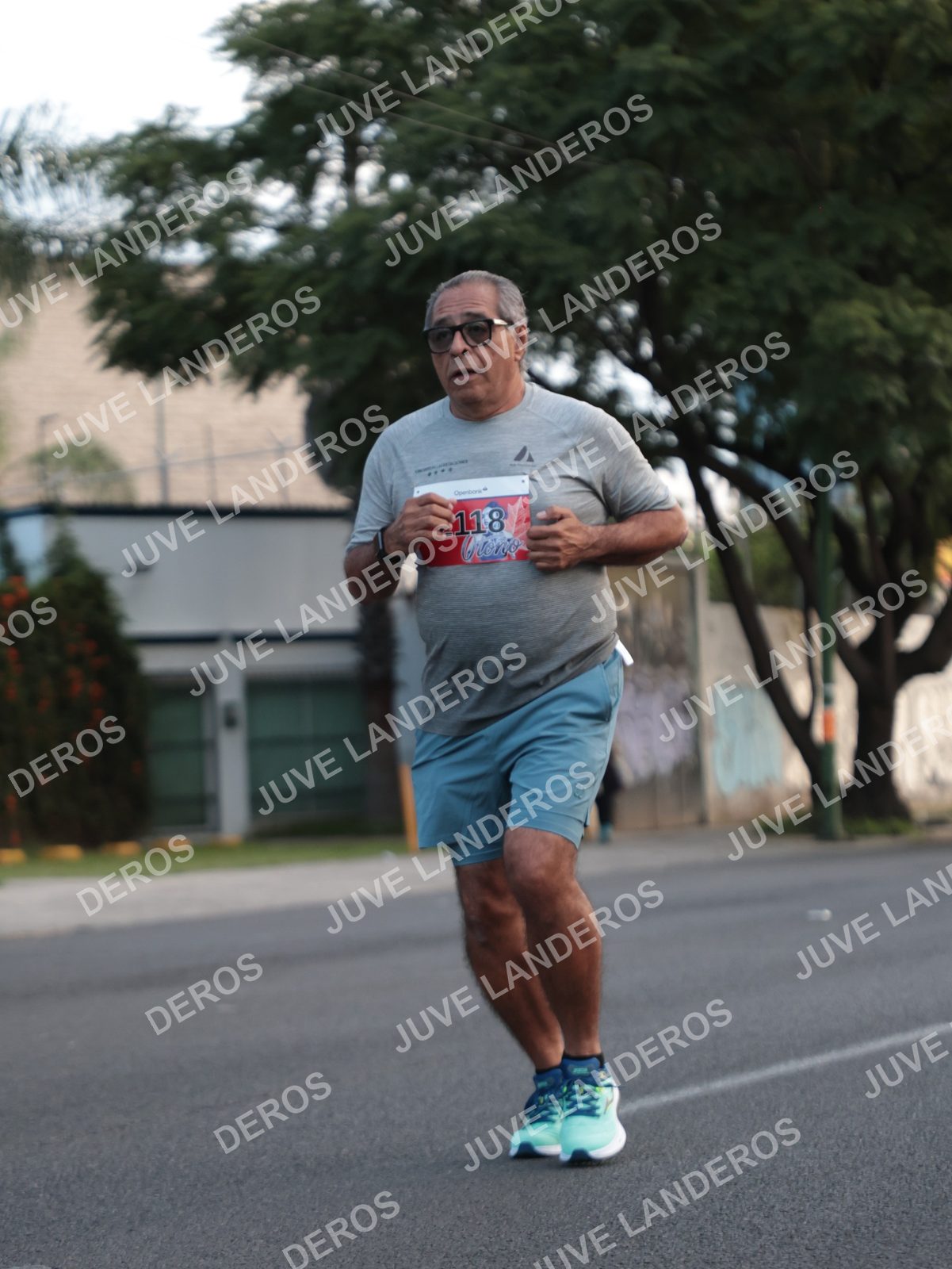 Foto del CIRCUITO DE LAS ESTACIONES OTOÑO GUADALAJARA en frente a Expo Guadalajara, Av. Mariano Otero 1499 a las 07:29