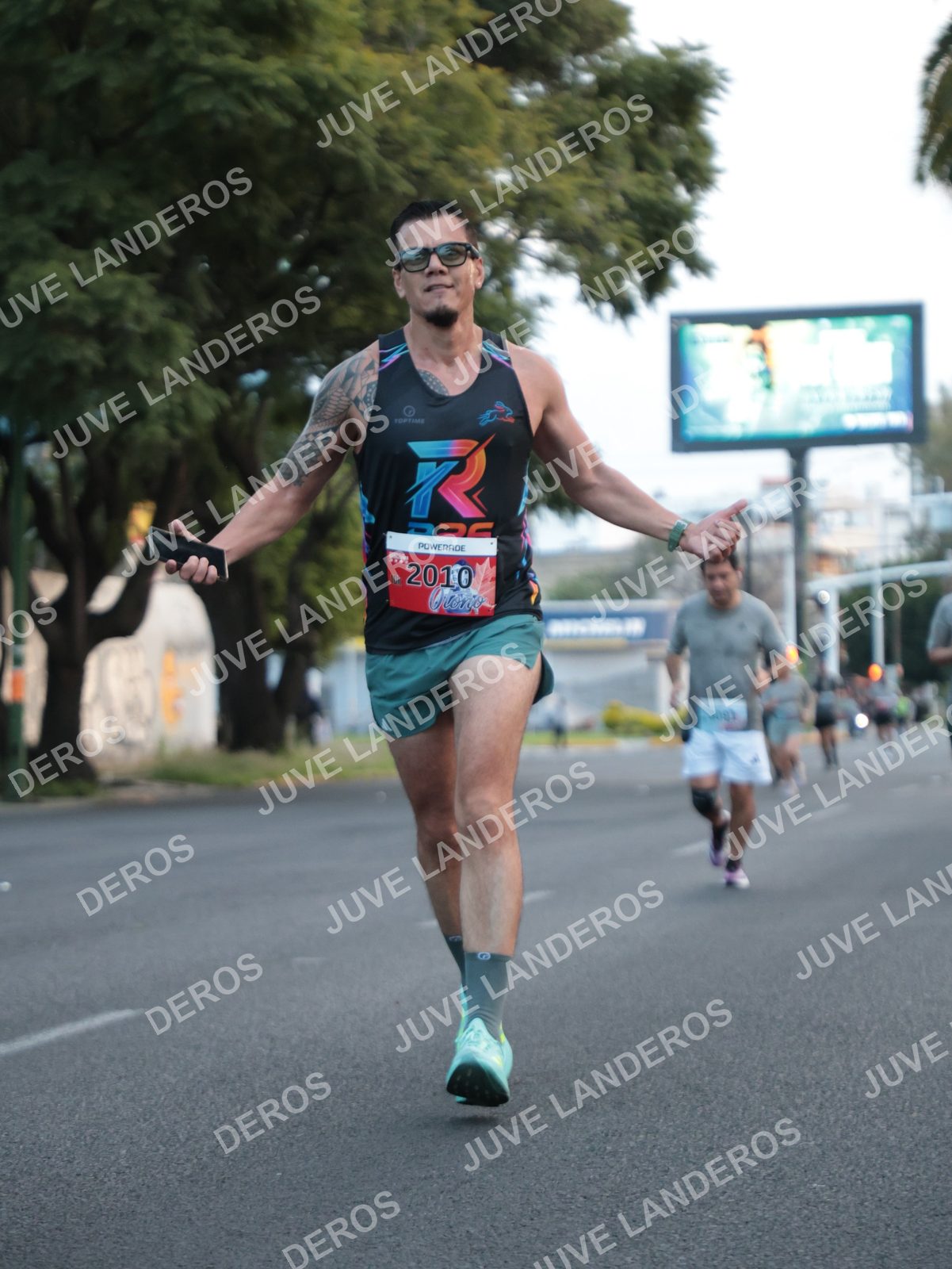 Foto del CIRCUITO DE LAS ESTACIONES OTOÑO GUADALAJARA en frente a Expo Guadalajara, Av. Mariano Otero 1499 a las 07:13 · dorsal 2010