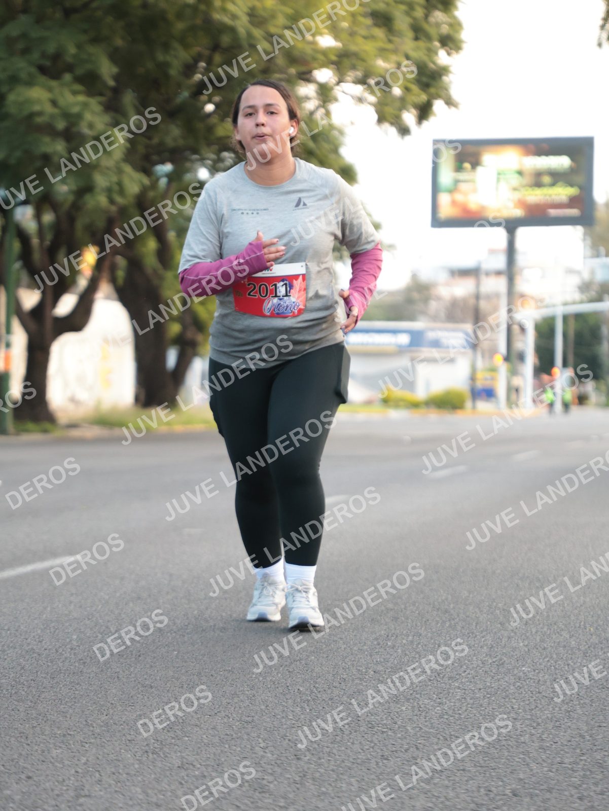 Foto del CIRCUITO DE LAS ESTACIONES OTOÑO GUADALAJARA en frente a Expo Guadalajara, Av. Mariano Otero 1499 a las 07:31 · dorsal 2011