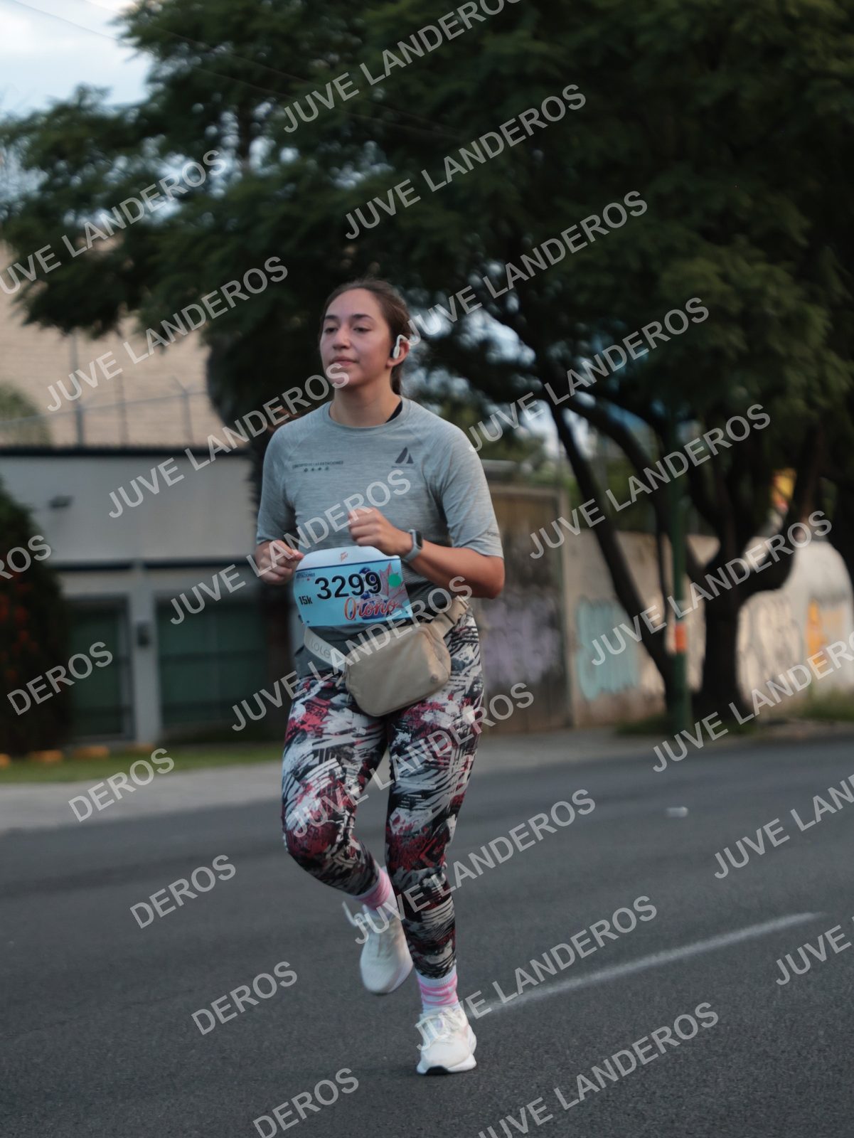 Foto del CIRCUITO DE LAS ESTACIONES OTOÑO GUADALAJARA en frente a Expo Guadalajara, Av. Mariano Otero 1499 a las 07:14 · dorsal 3299