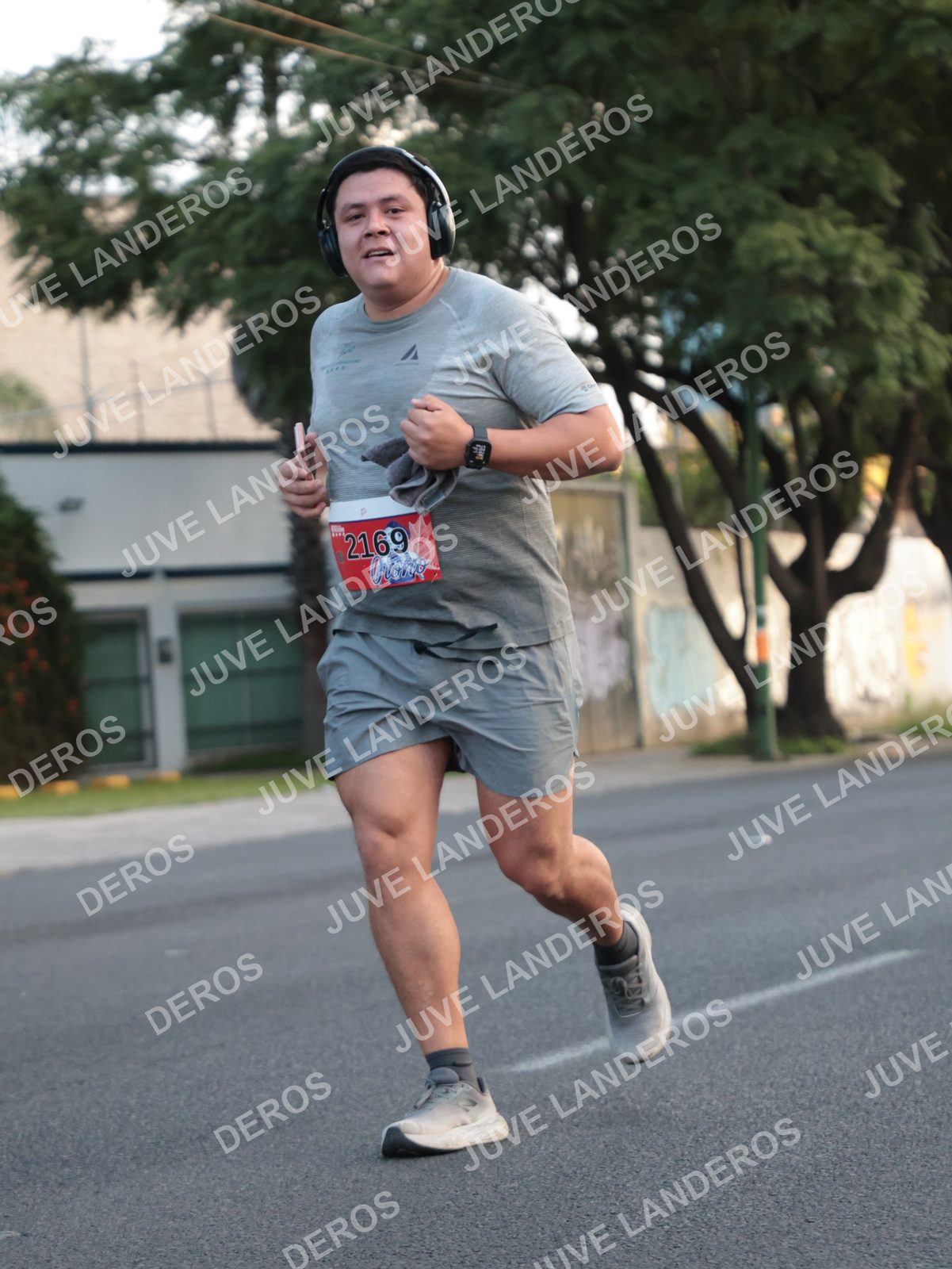 Foto del CIRCUITO DE LAS ESTACIONES OTOÑO GUADALAJARA en frente a Expo Guadalajara, Av. Mariano Otero 1499 a las 07:23 · dorsal 2169