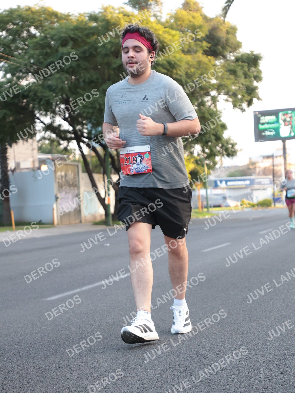 Foto del CIRCUITO DE LAS ESTACIONES OTOÑO GUADALAJARA en frente a Expo Guadalajara, Av. Mariano Otero 1499 a las 07:23 · dorsal 2197