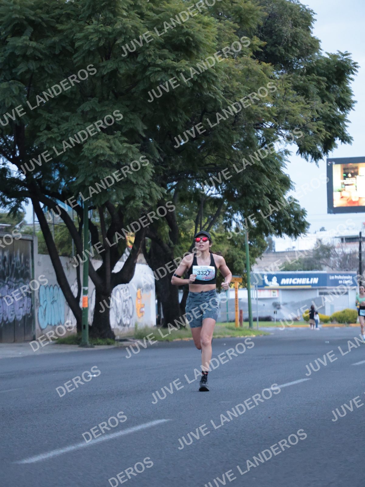 Foto del CIRCUITO DE LAS ESTACIONES OTOÑO GUADALAJARA en frente a Expo Guadalajara, Av. Mariano Otero 1499 a las 06:58
