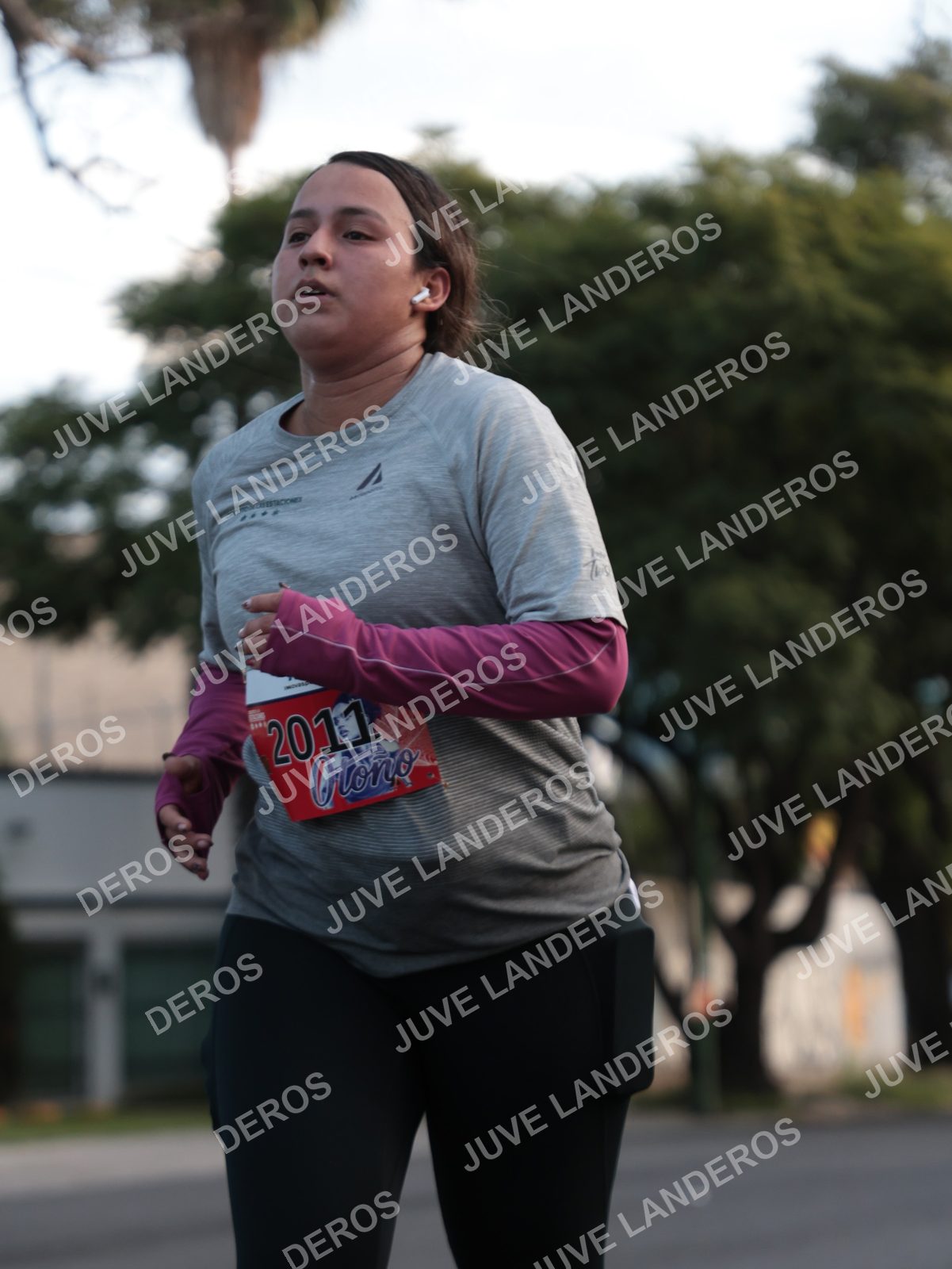 Foto del CIRCUITO DE LAS ESTACIONES OTOÑO GUADALAJARA en frente a Expo Guadalajara, Av. Mariano Otero 1499 a las 07:31 · dorsal 2011