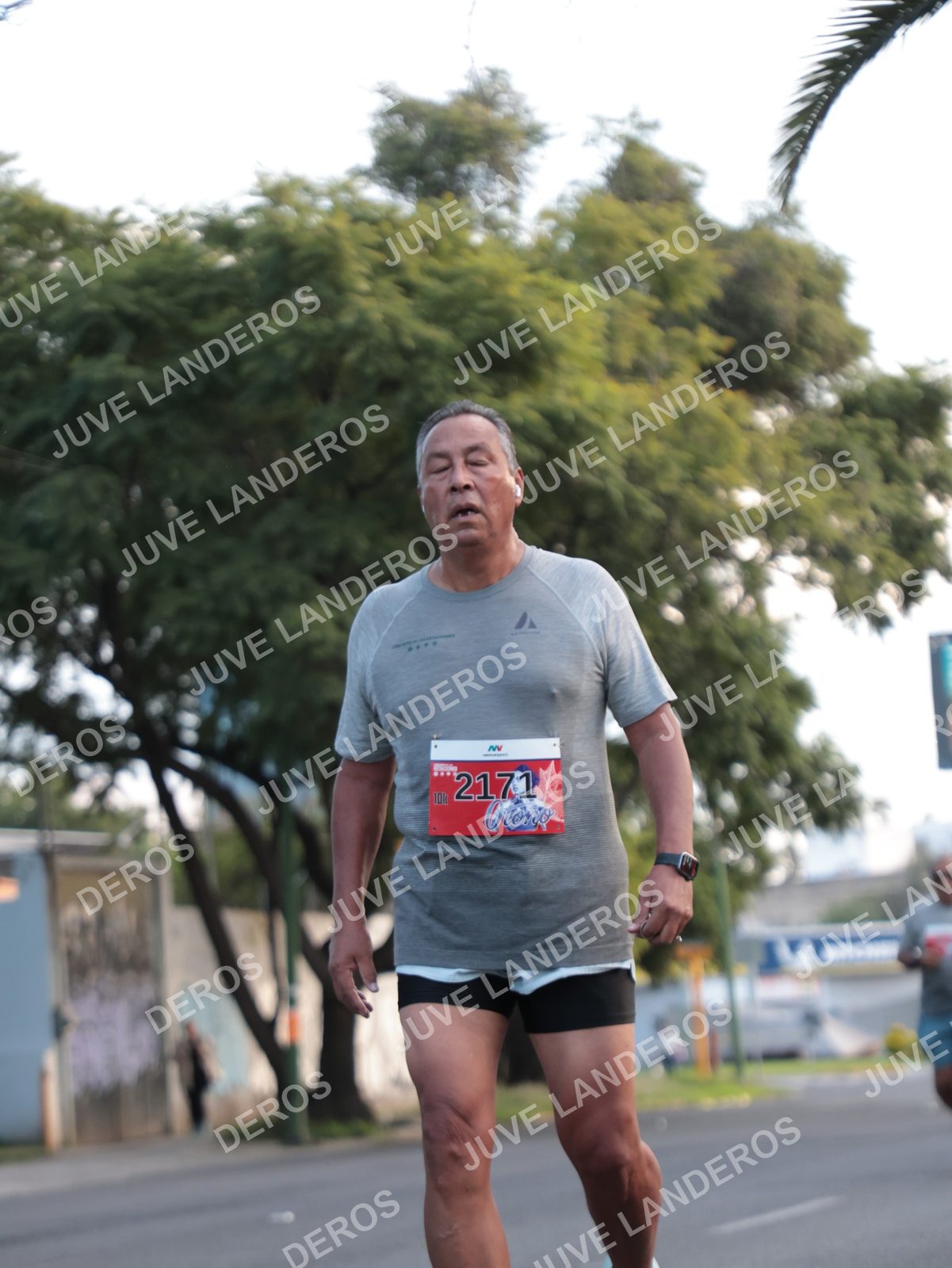 Foto del CIRCUITO DE LAS ESTACIONES OTOÑO GUADALAJARA en frente a Expo Guadalajara, Av. Mariano Otero 1499 a las 07:29 · dorsal 2171