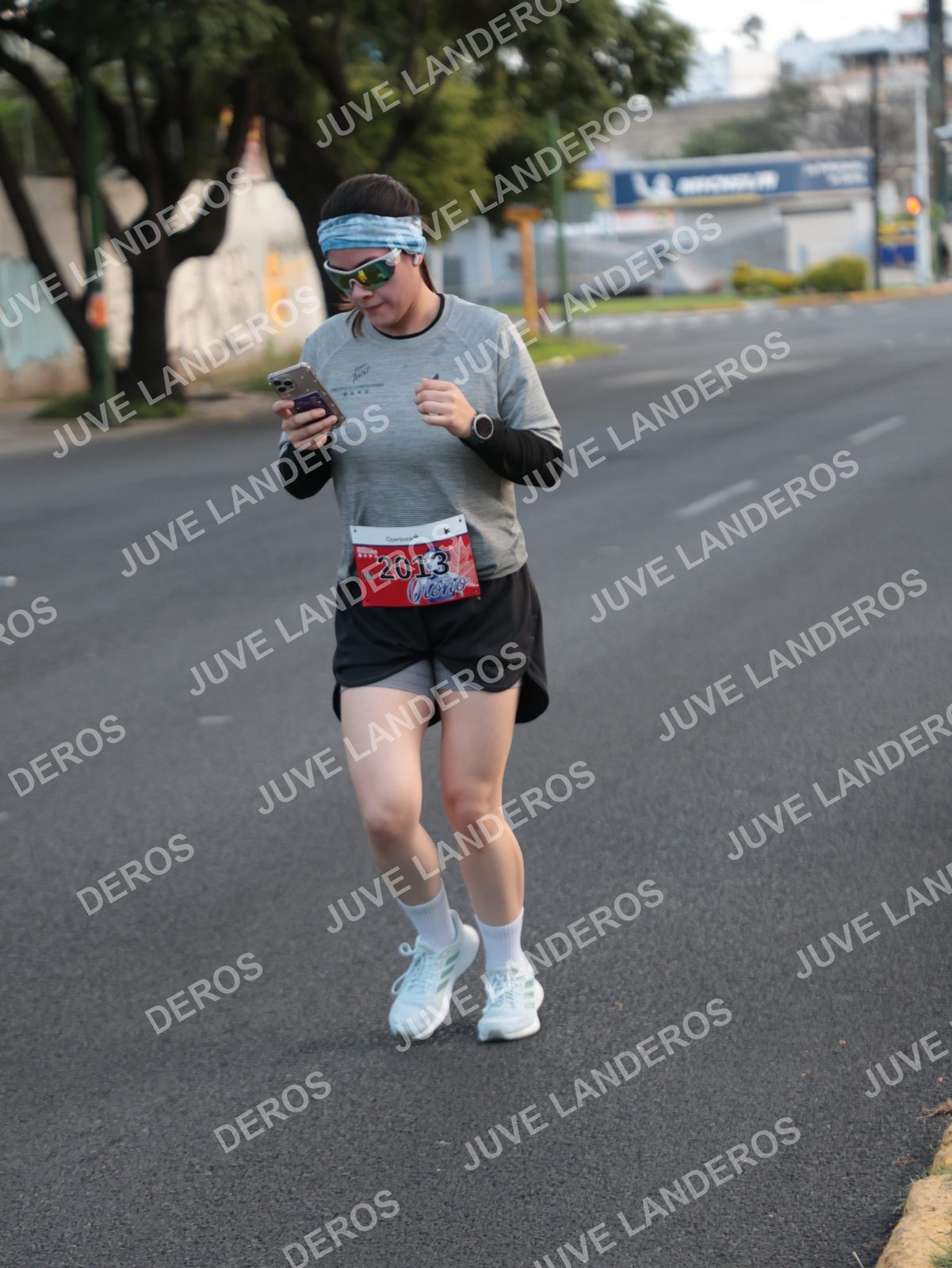 Foto del CIRCUITO DE LAS ESTACIONES OTOÑO GUADALAJARA en frente a Expo Guadalajara, Av. Mariano Otero 1499 a las 07:41 · dorsal 2013