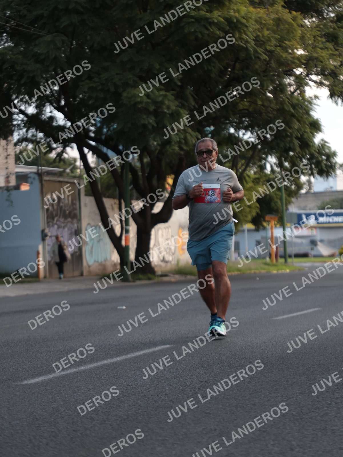 Foto del CIRCUITO DE LAS ESTACIONES OTOÑO GUADALAJARA en frente a Expo Guadalajara, Av. Mariano Otero 1499 a las 07:29