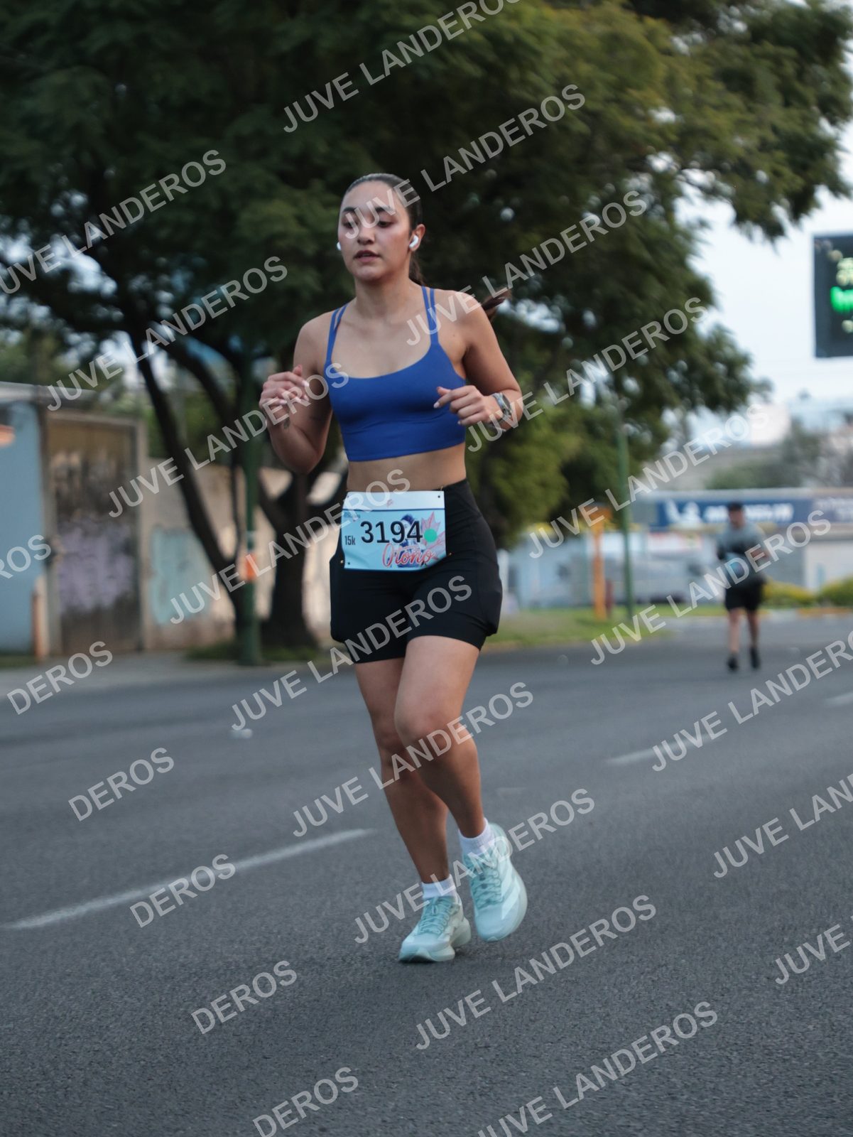 Foto del CIRCUITO DE LAS ESTACIONES OTOÑO GUADALAJARA en frente a Expo Guadalajara, Av. Mariano Otero 1499 a las 07:13 · dorsal 3194