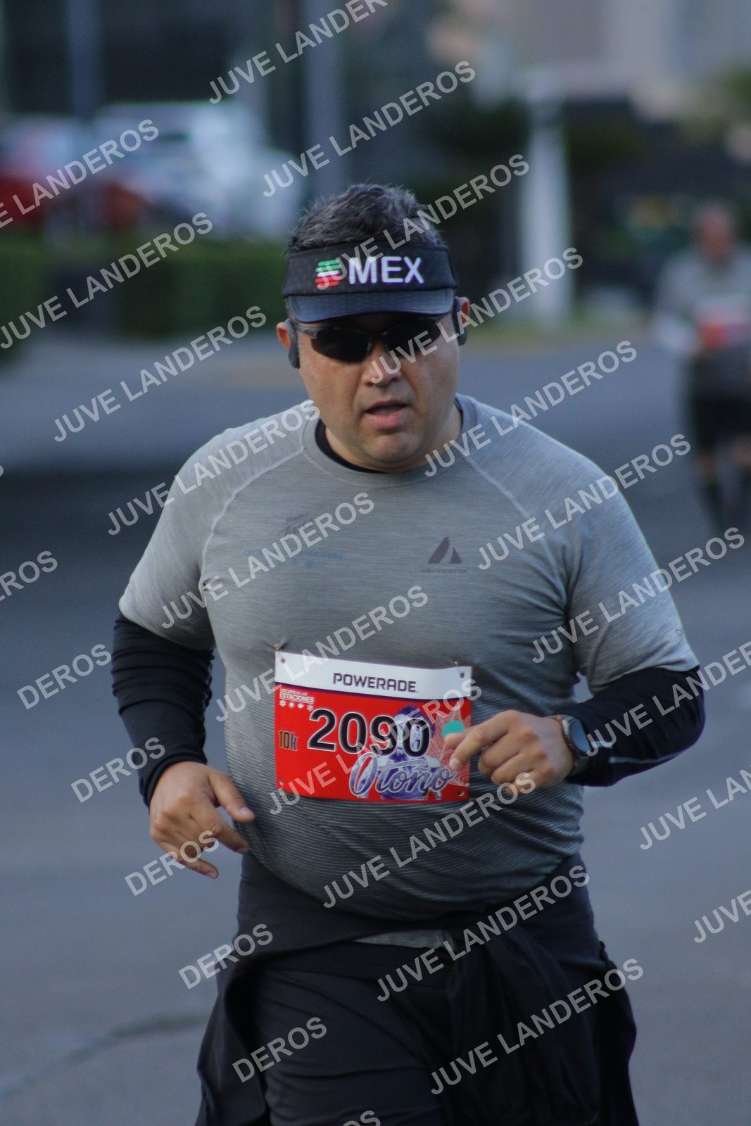 Foto del CIRCUITO DE LAS ESTACIONES OTOÑO GUADALAJARA en frente a Expo Guadalajara, Av. Mariano Otero 1499 a las 07:46 · dorsal 2090