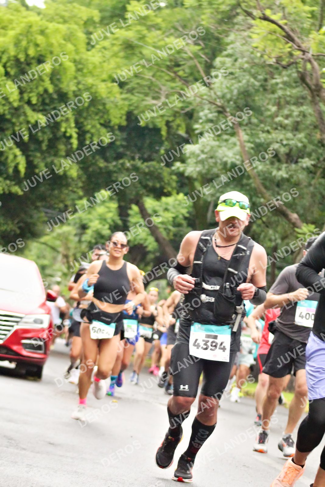Foto del MEDIO MARATÓN ATLAS en Av. Patria, frente al Parque El Polvorín, Zapopan a las 08:22 · dorsal 4394, 400