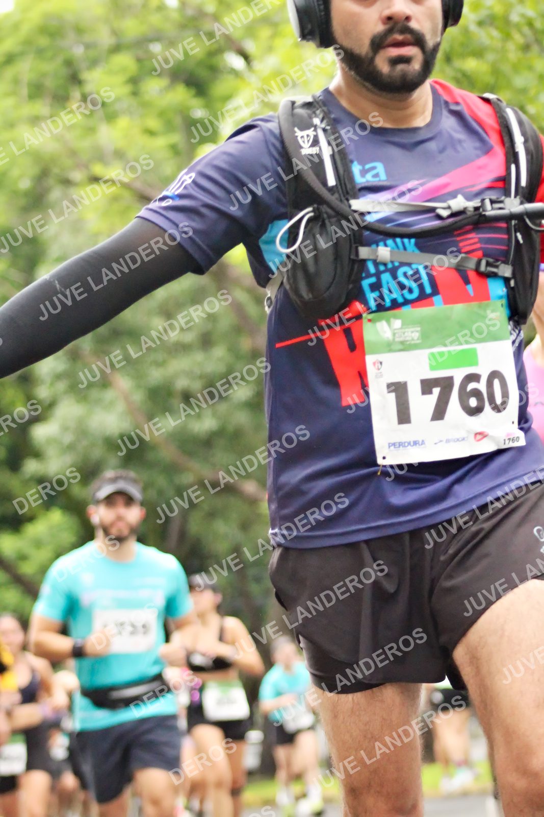 Foto del MEDIO MARATÓN ATLAS en Av. Patria, frente al Parque El Polvorín, Zapopan a las 08:34 · dorsal 1760