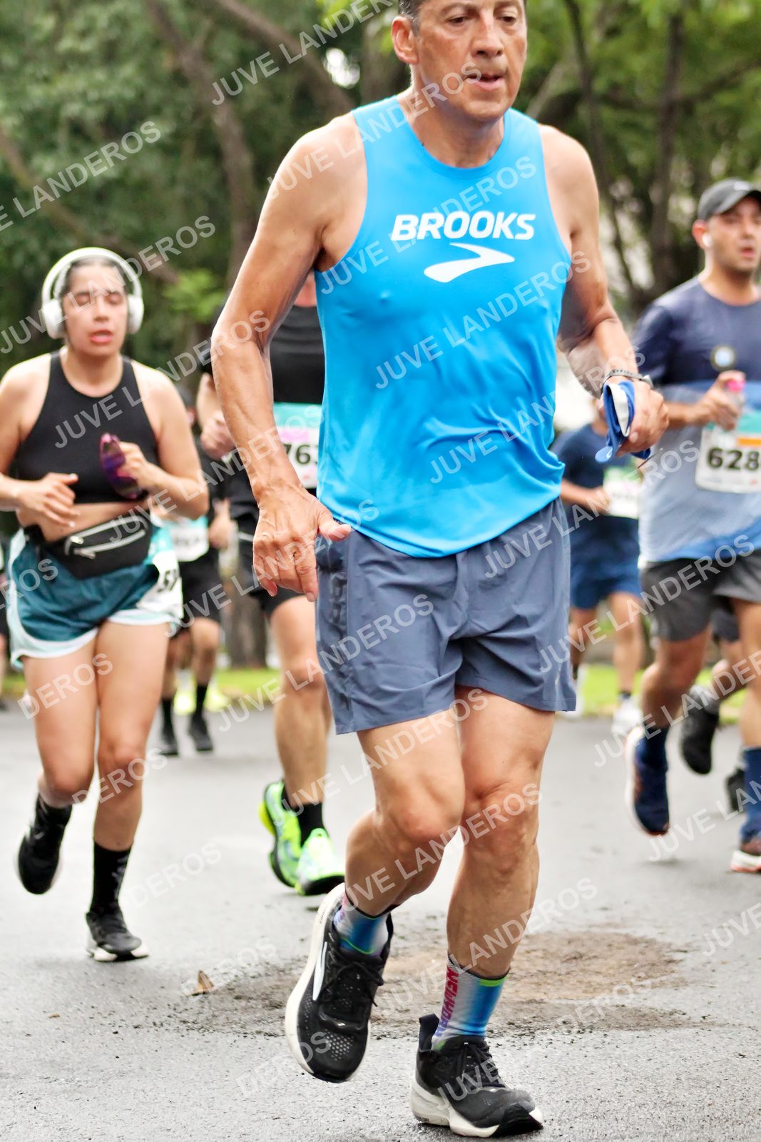 Foto del MEDIO MARATÓN ATLAS en Av. Patria, frente al Parque El Polvorín, Zapopan a las 08:29 · dorsal 628, 6