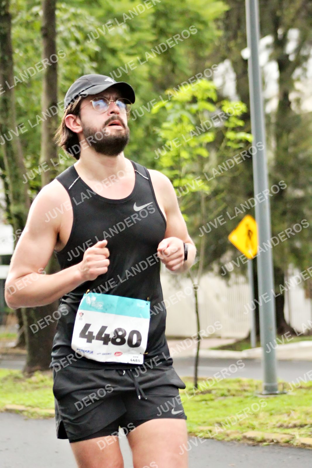 Foto del MEDIO MARATÓN ATLAS en Av. Patria, frente al Parque El Polvorín, Zapopan a las 08:09 · dorsal 4480