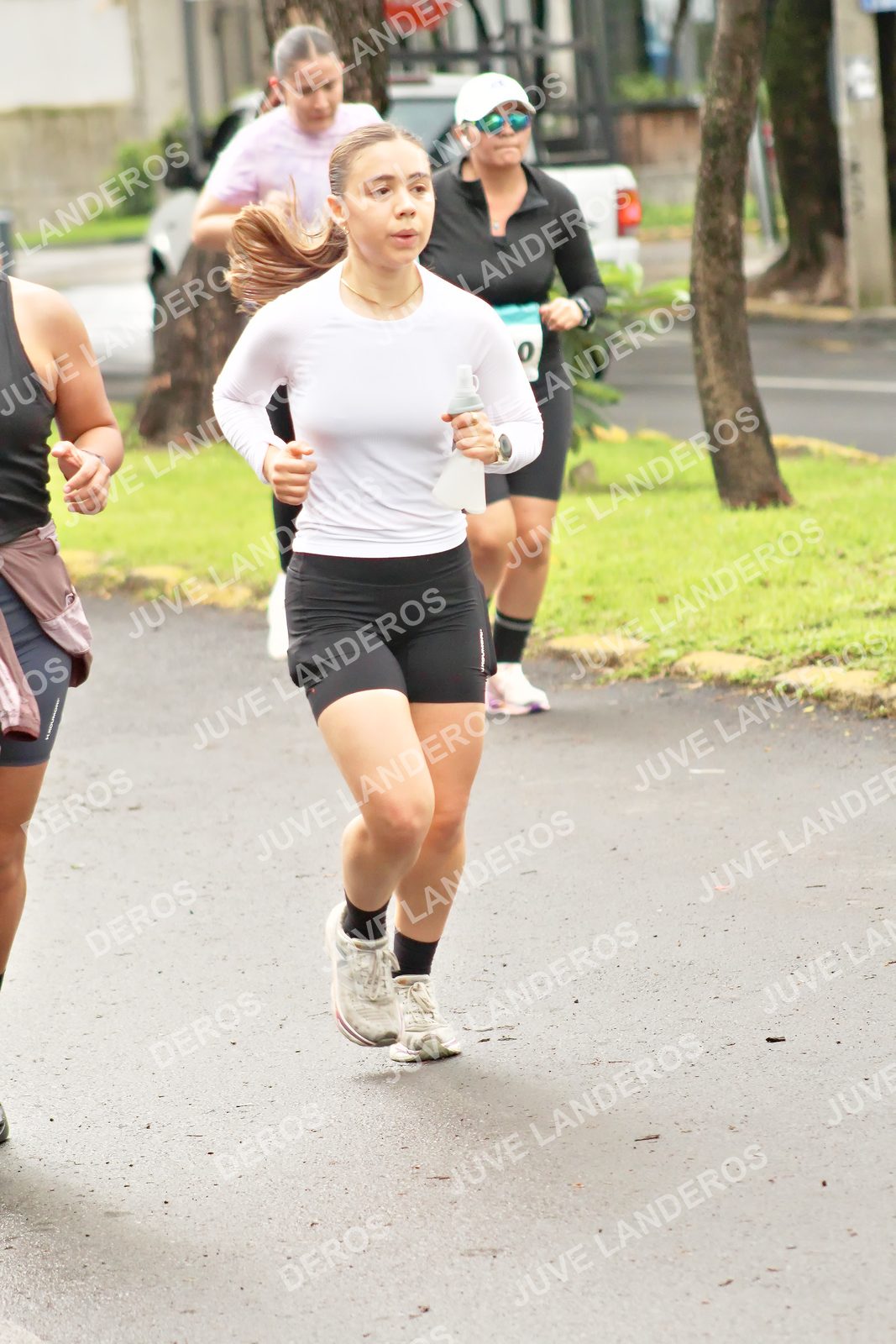 Foto del MEDIO MARATÓN ATLAS en Av. Patria, frente al Parque El Polvorín, Zapopan a las 08:51
