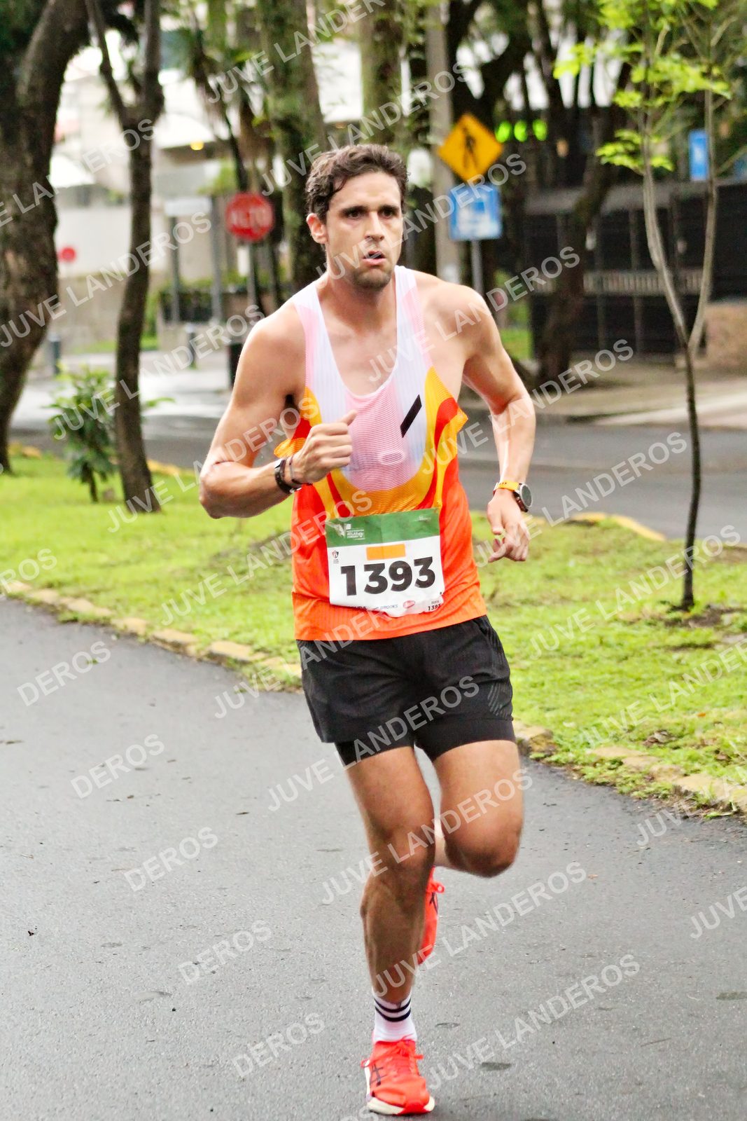 Foto del MEDIO MARATÓN ATLAS en Av. Patria, frente al Parque El Polvorín, Zapopan a las 07:56