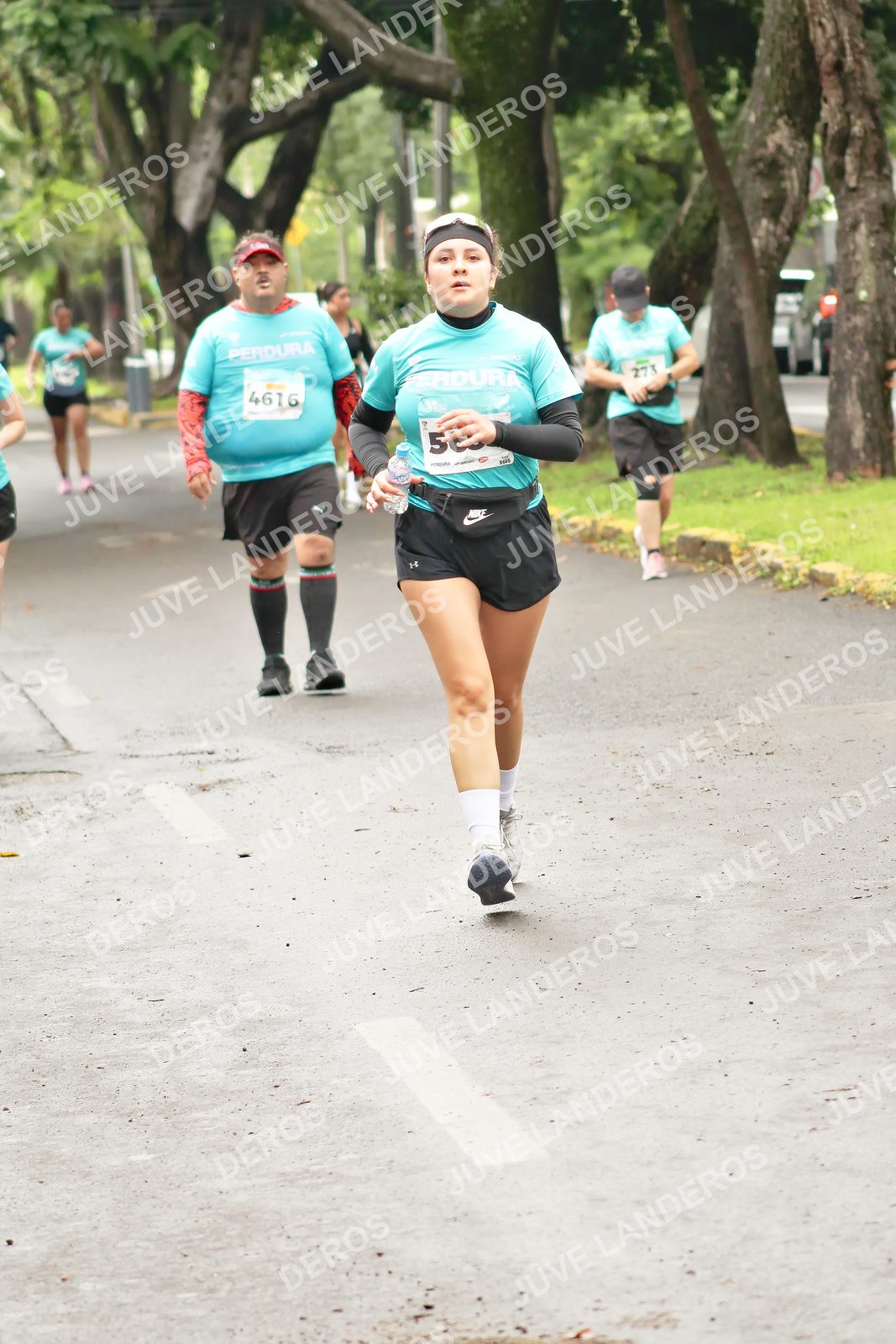 Foto del MEDIO MARATÓN ATLAS en Av. Patria, frente al Parque El Polvorín, Zapopan a las 09:04 · dorsal 4616, 273