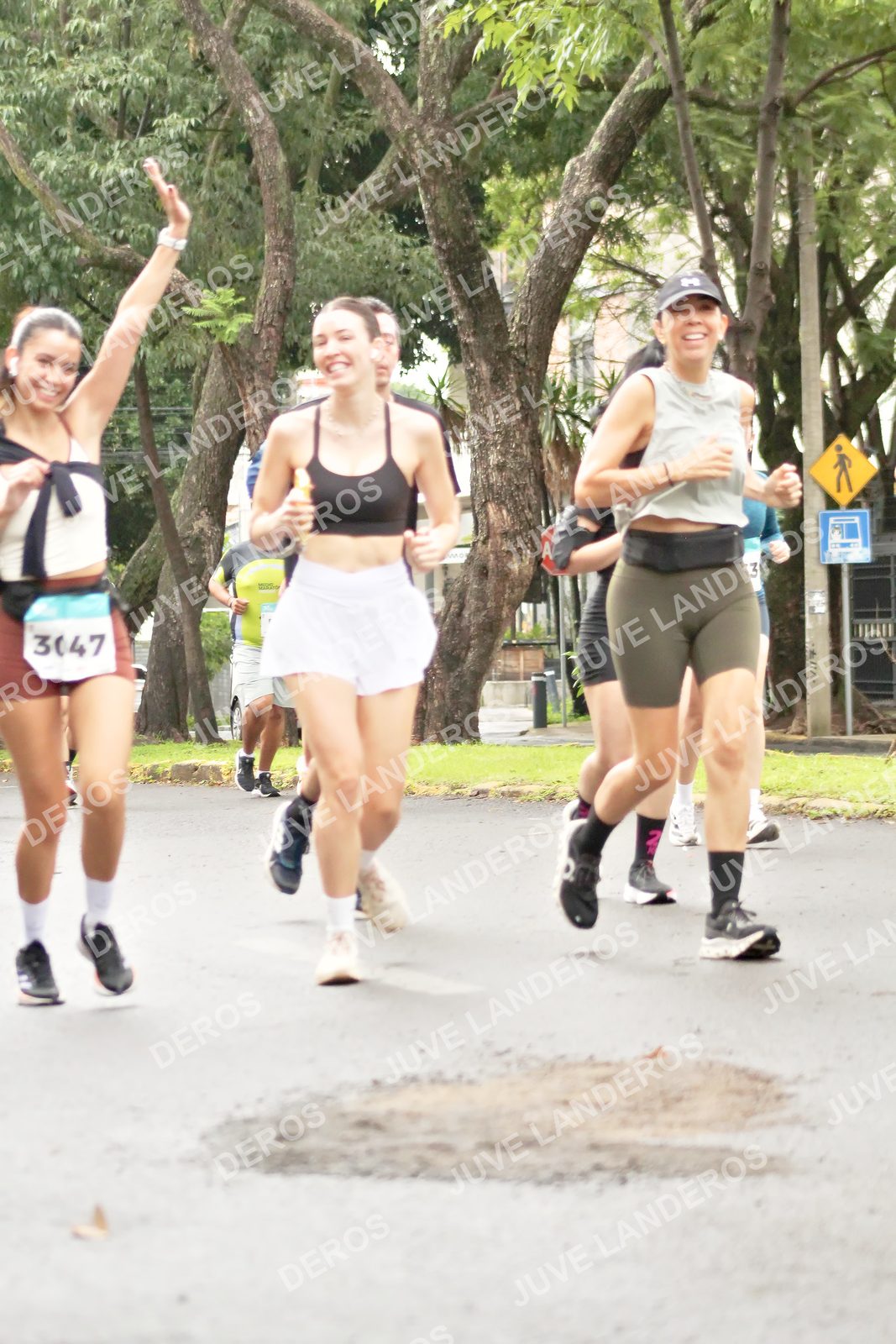 Foto del MEDIO MARATÓN ATLAS en Av. Patria, frente al Parque El Polvorín, Zapopan a las 08:40 · dorsal 3
