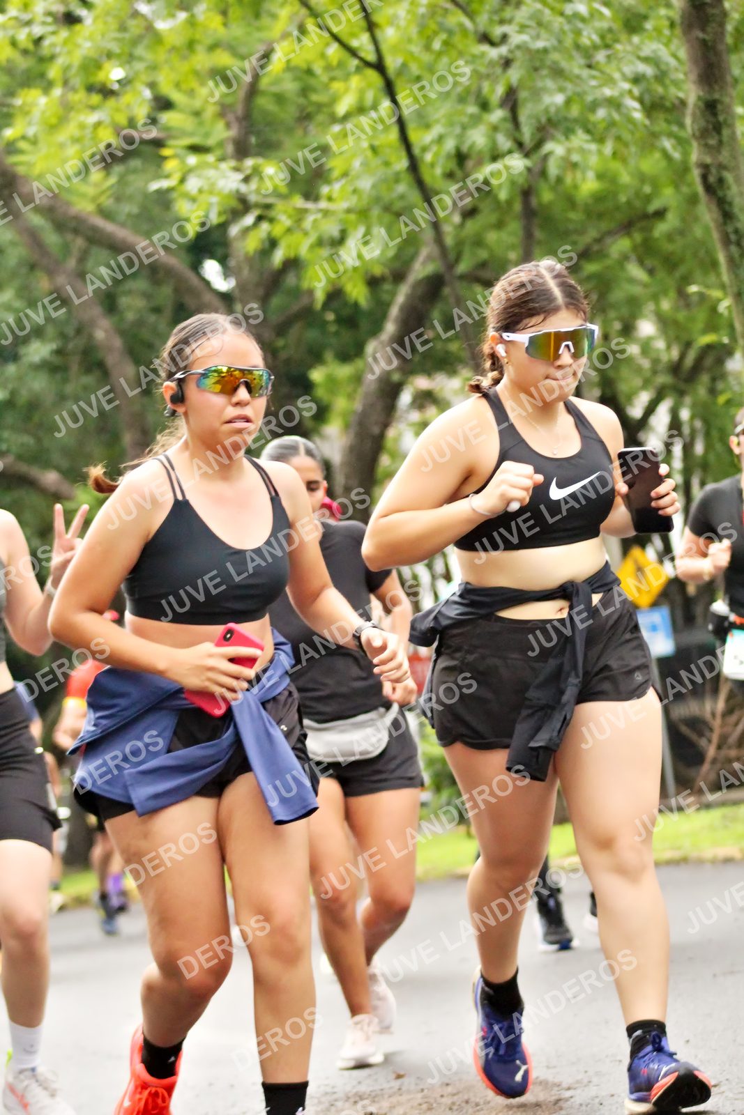 Foto del MEDIO MARATÓN ATLAS en Av. Patria, frente al Parque El Polvorín, Zapopan a las 08:31